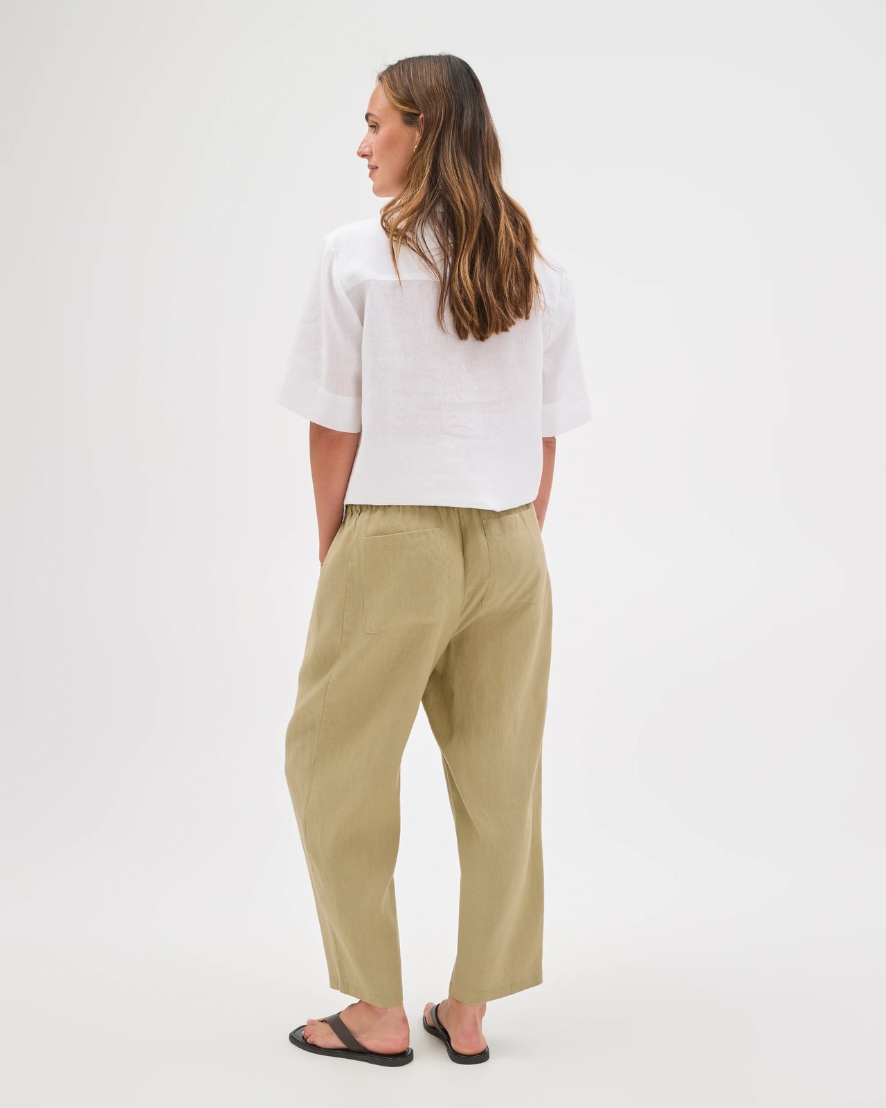 European Linen Tapered Pants - Crushed Leaf 6 of 6
