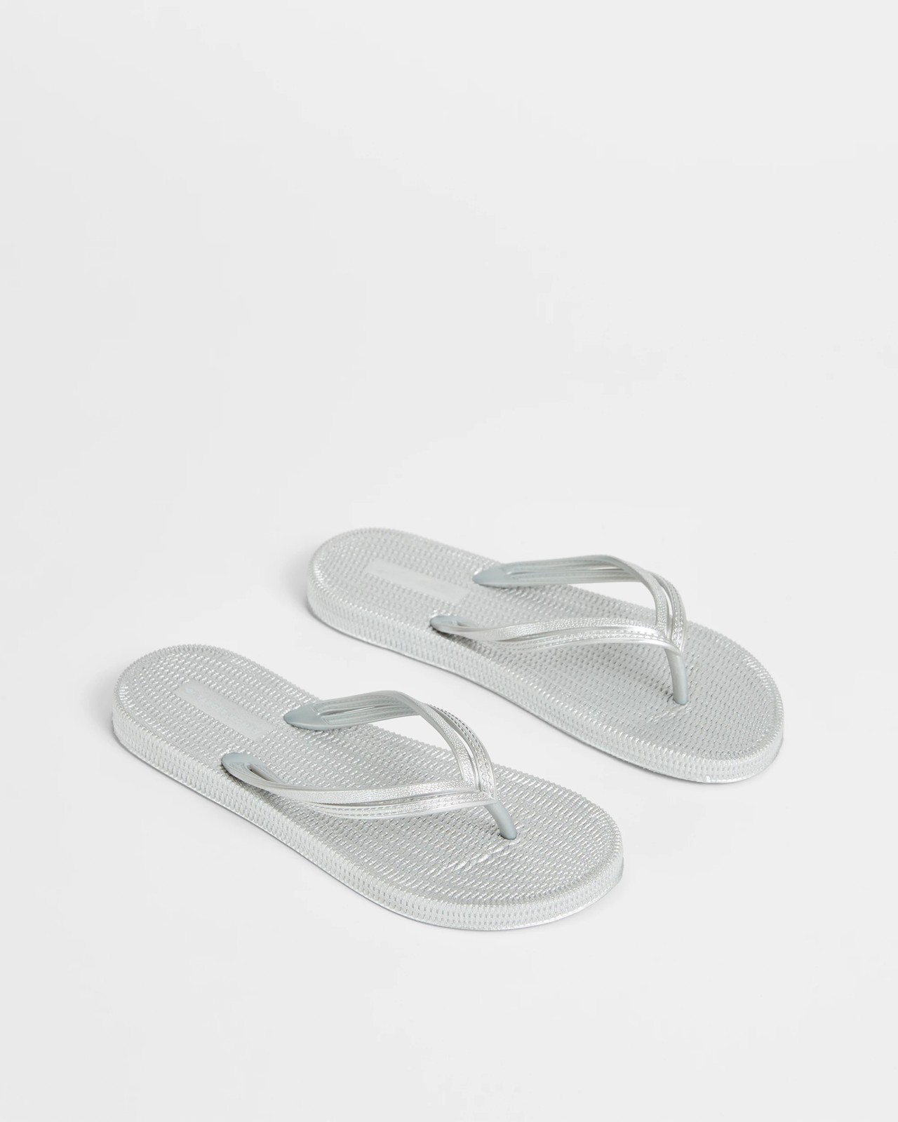 Textured Thongs - Silver 2 of 3