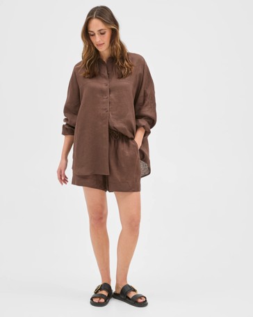 European Linen Pull On Shorts