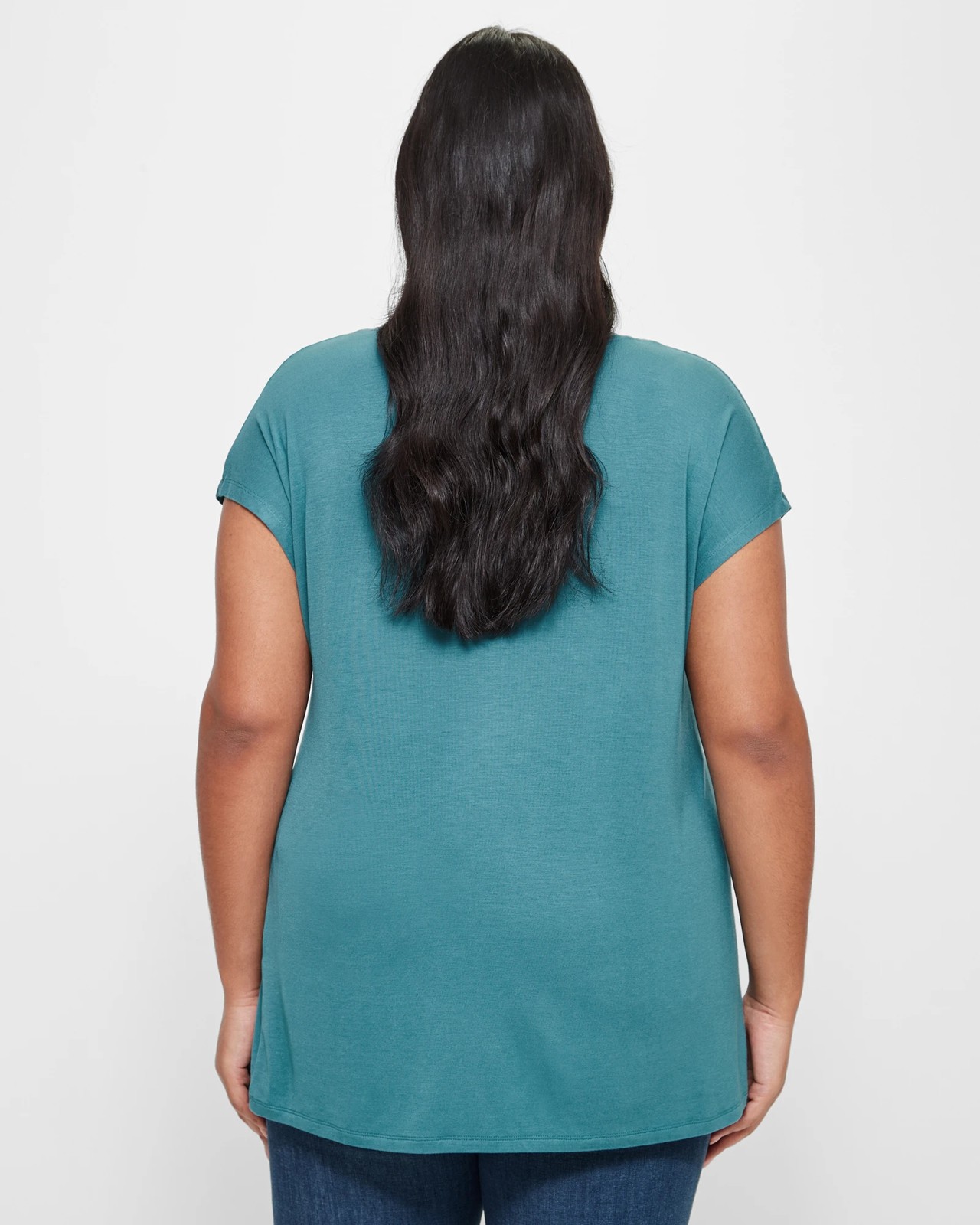 Curve V-Neck T-Shirt 4 of 5