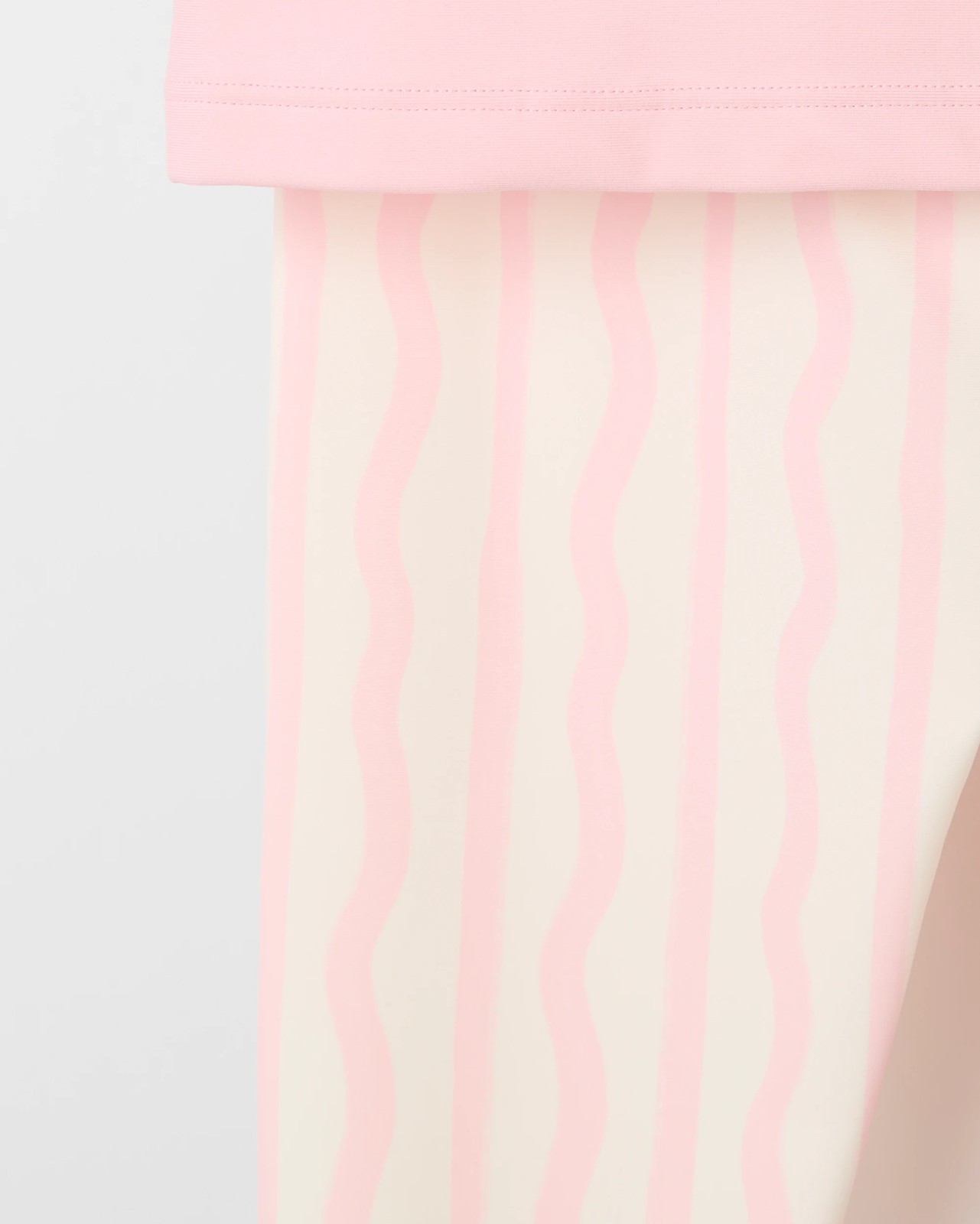 355_71800516_3+355T7180