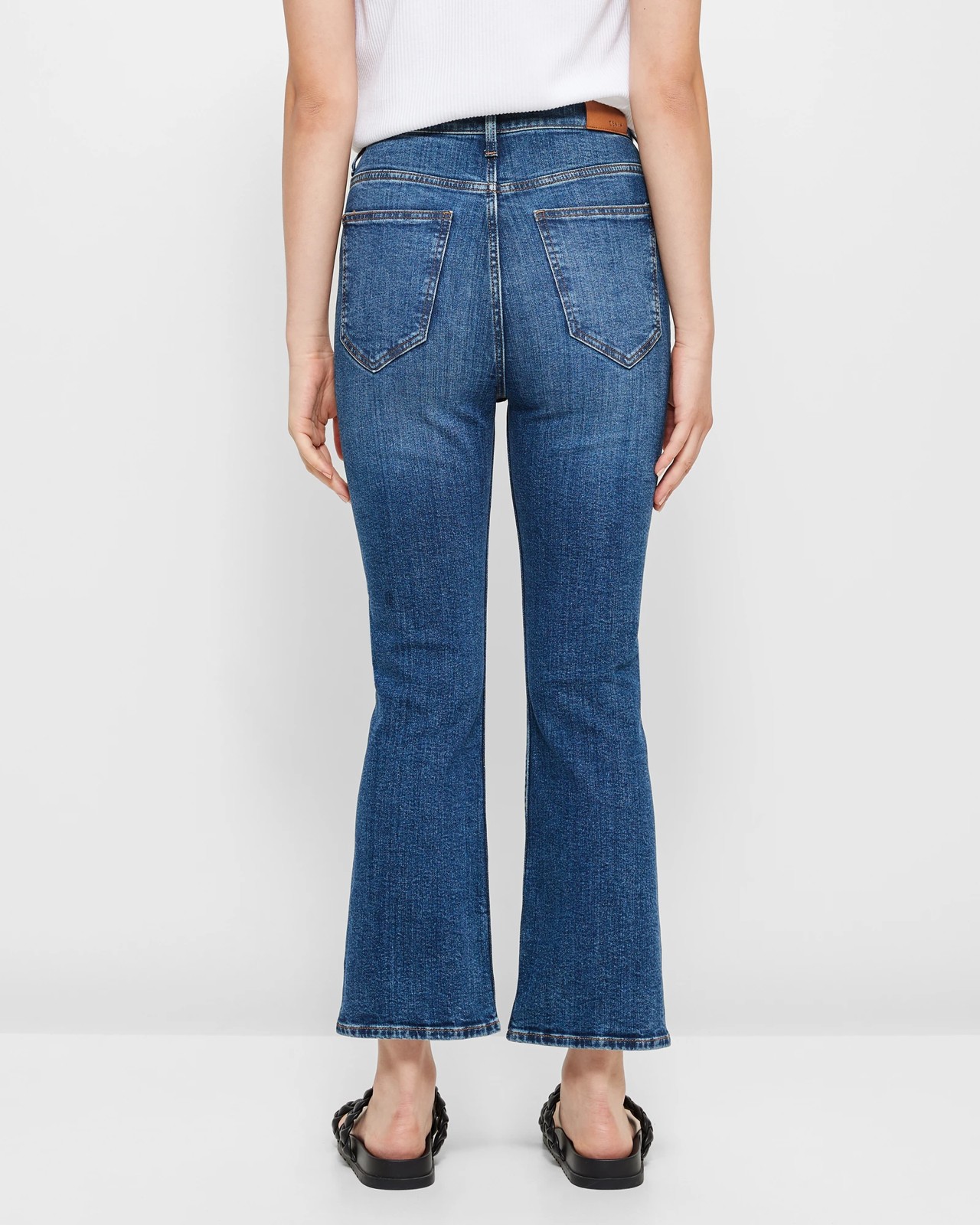 Ladies Super Strong Slightly Stretchy Flared Denim Jeans, Cropped