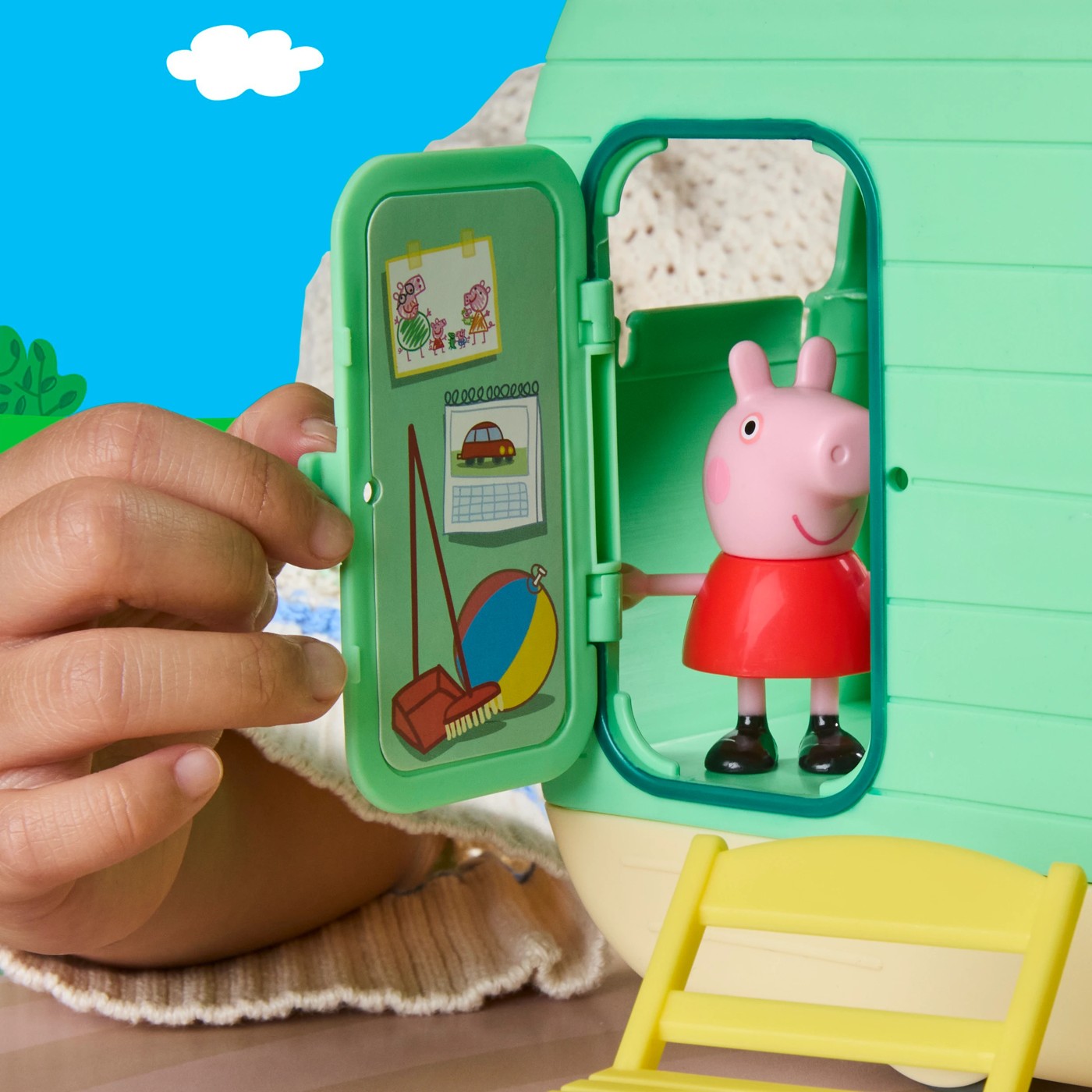 Peppa Pig Caravan: Three Little Piggies Caravan 4 of 5