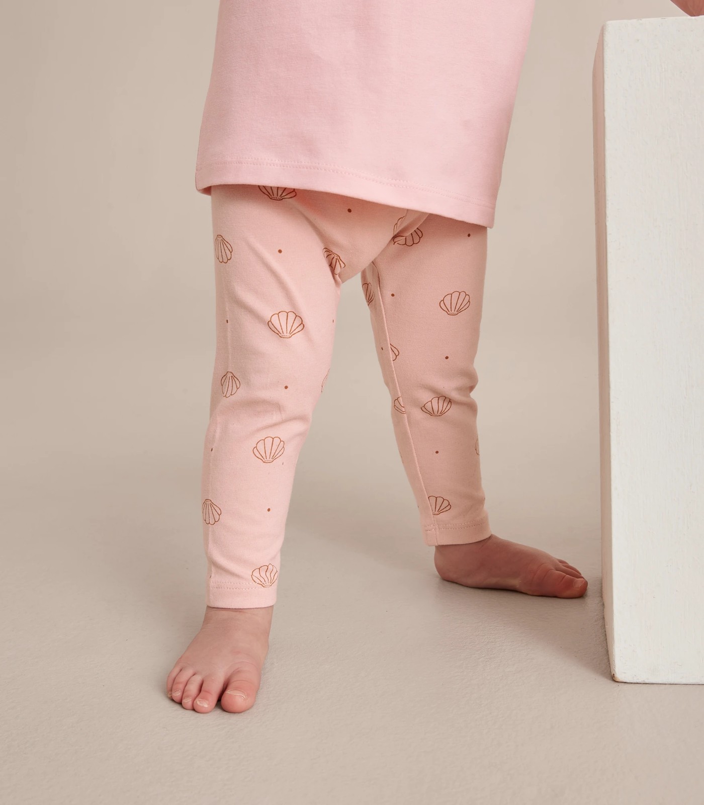 Target shop tights baby