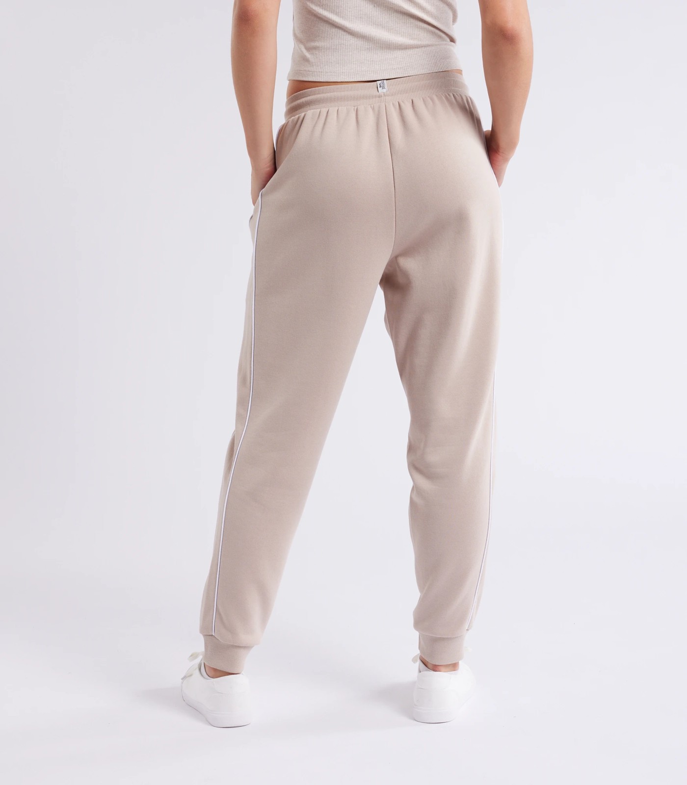 Lonsdale Embossed Trackpants 4 of 6