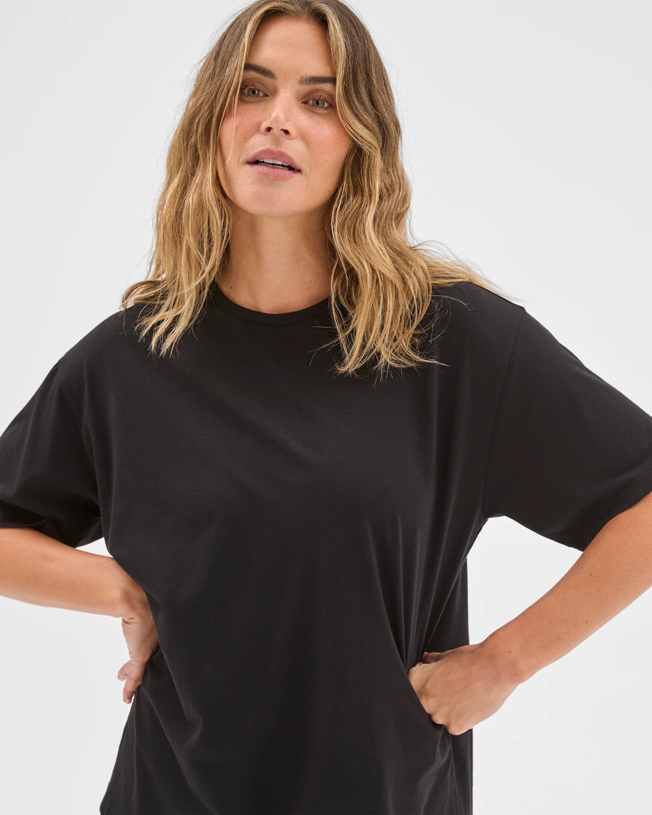 Active Australian Cotton Blend Oversized Graphic T-Shirt - Black 3 of 6