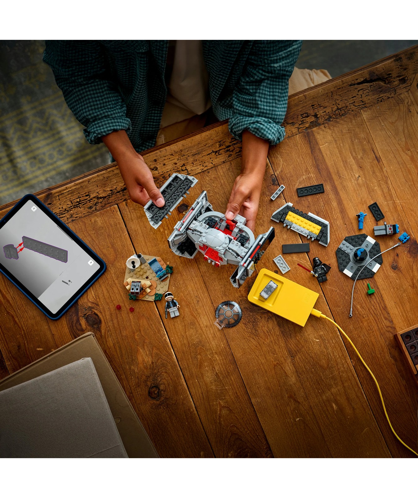 72352106-IMG-75421-08