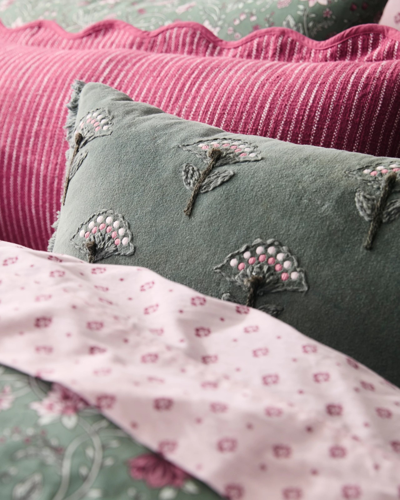 500_72035757_4+500T7203