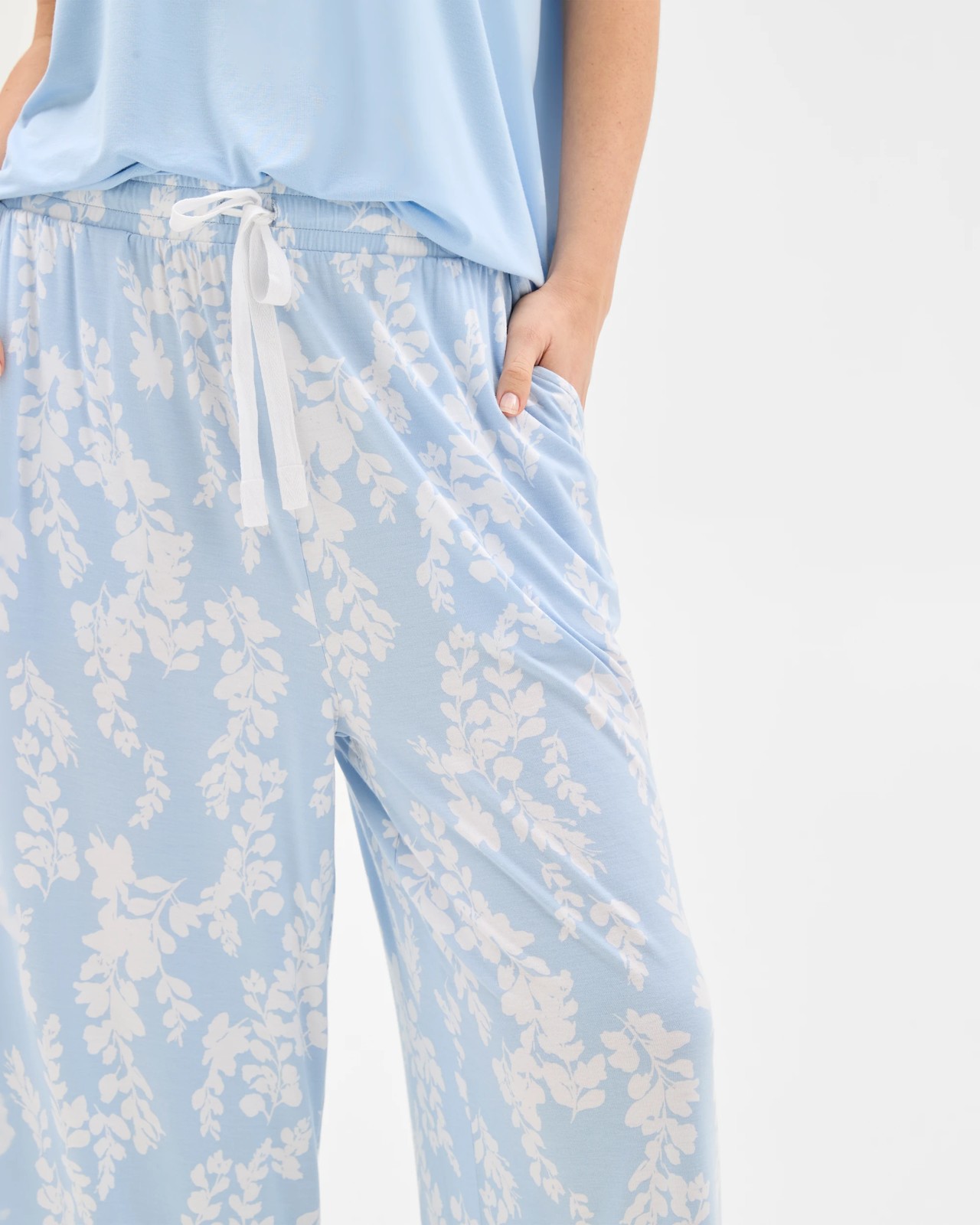 272_71449081_5+272T7144