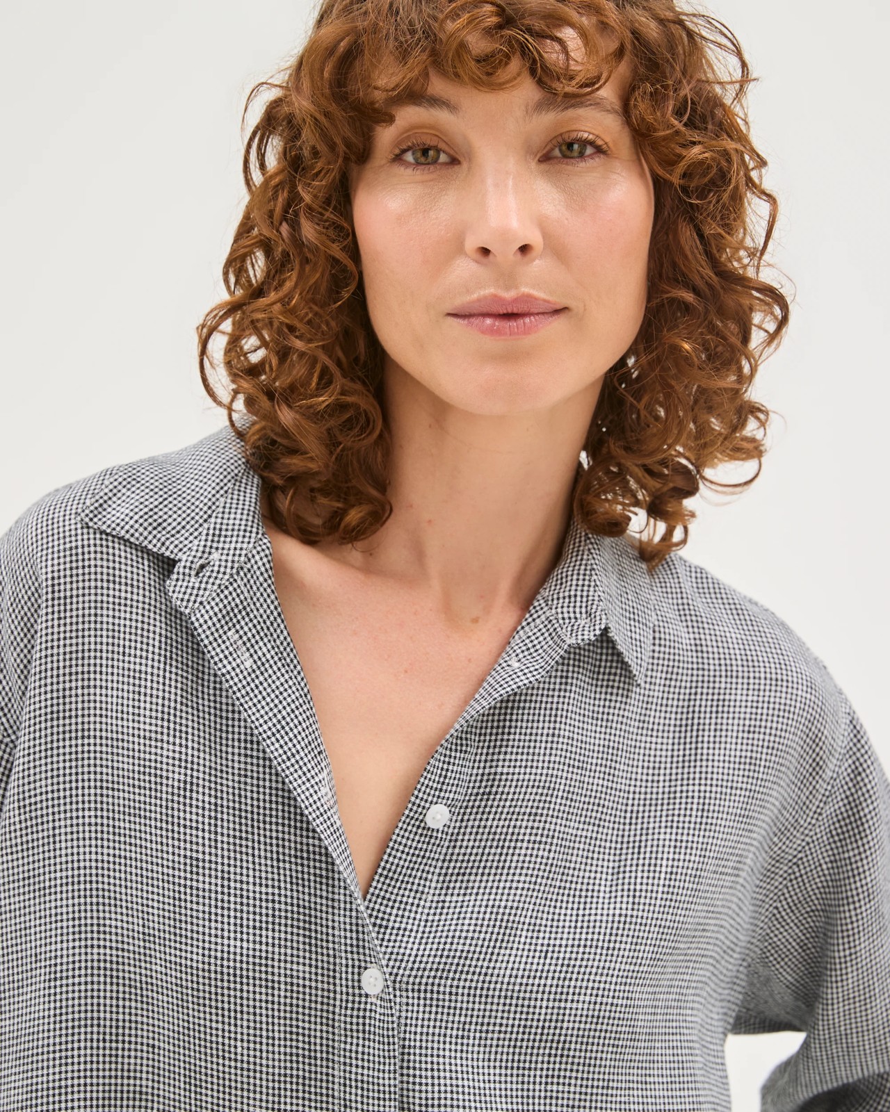 European Linen Long Sleeve Shirt - Gingham Mini 3 of 5