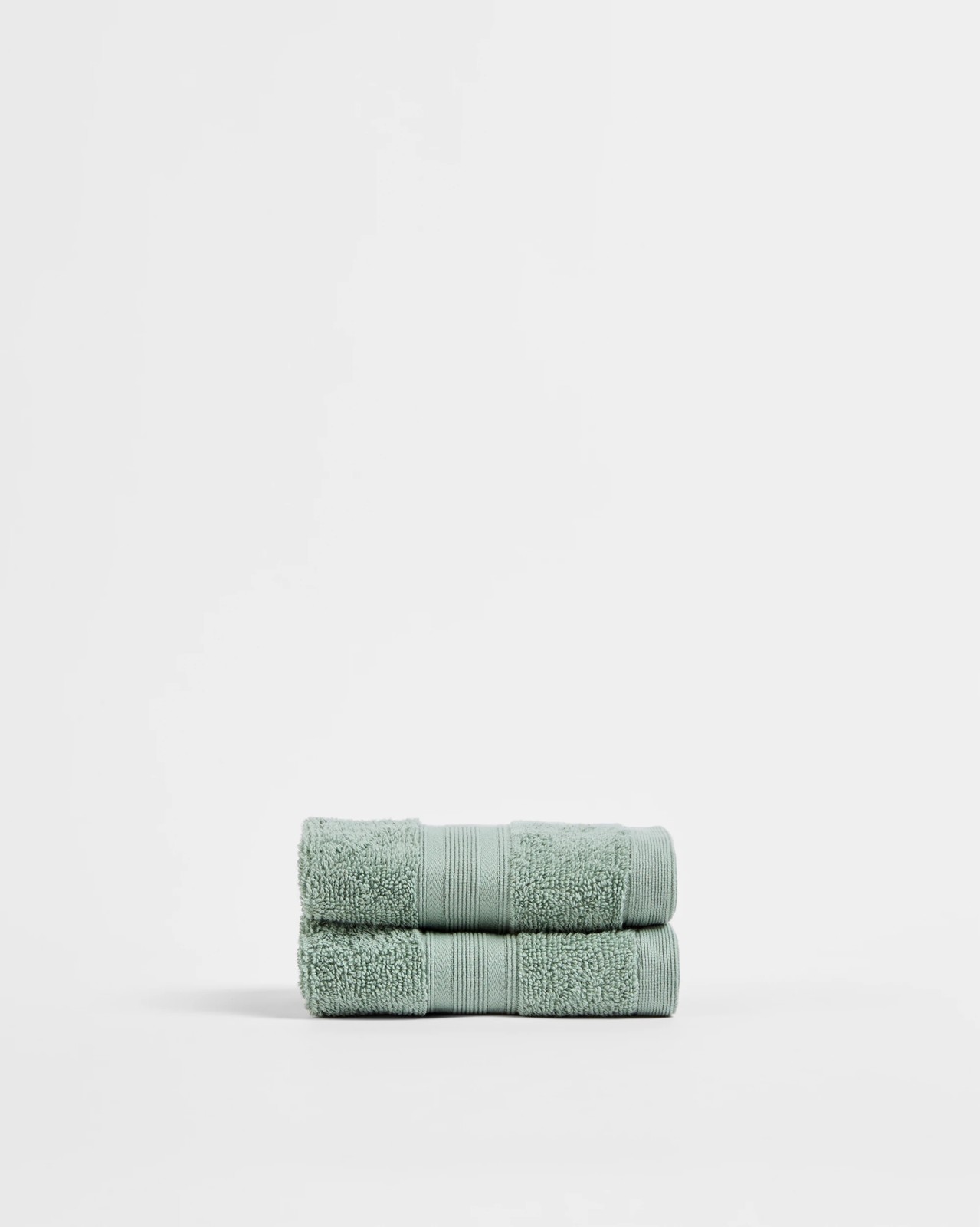 590_71696454_4+590T7169