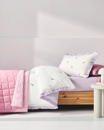 Tulip Embroidered Ruffle Kids Quilt Cover Set