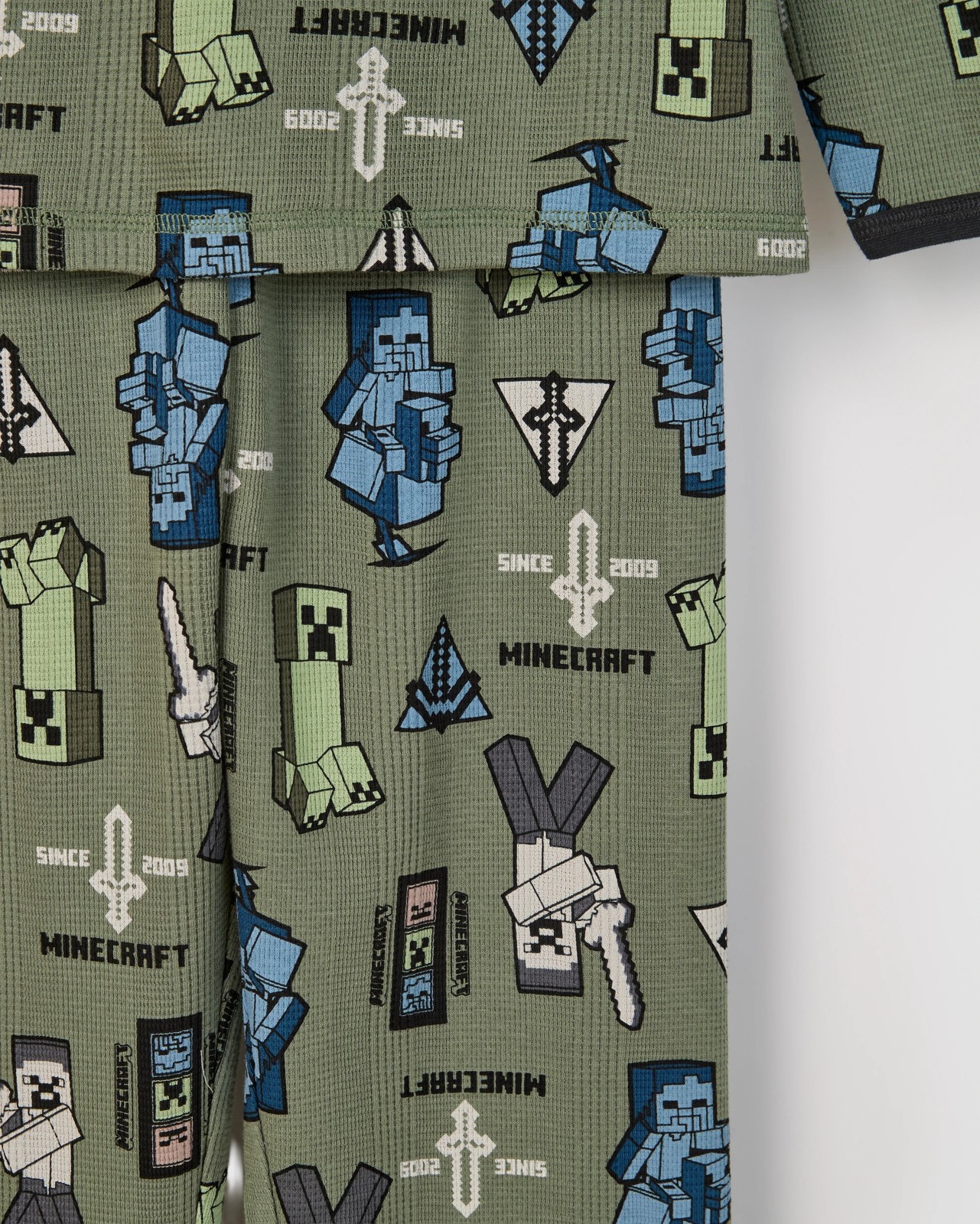 370_72136683_6+370T7213