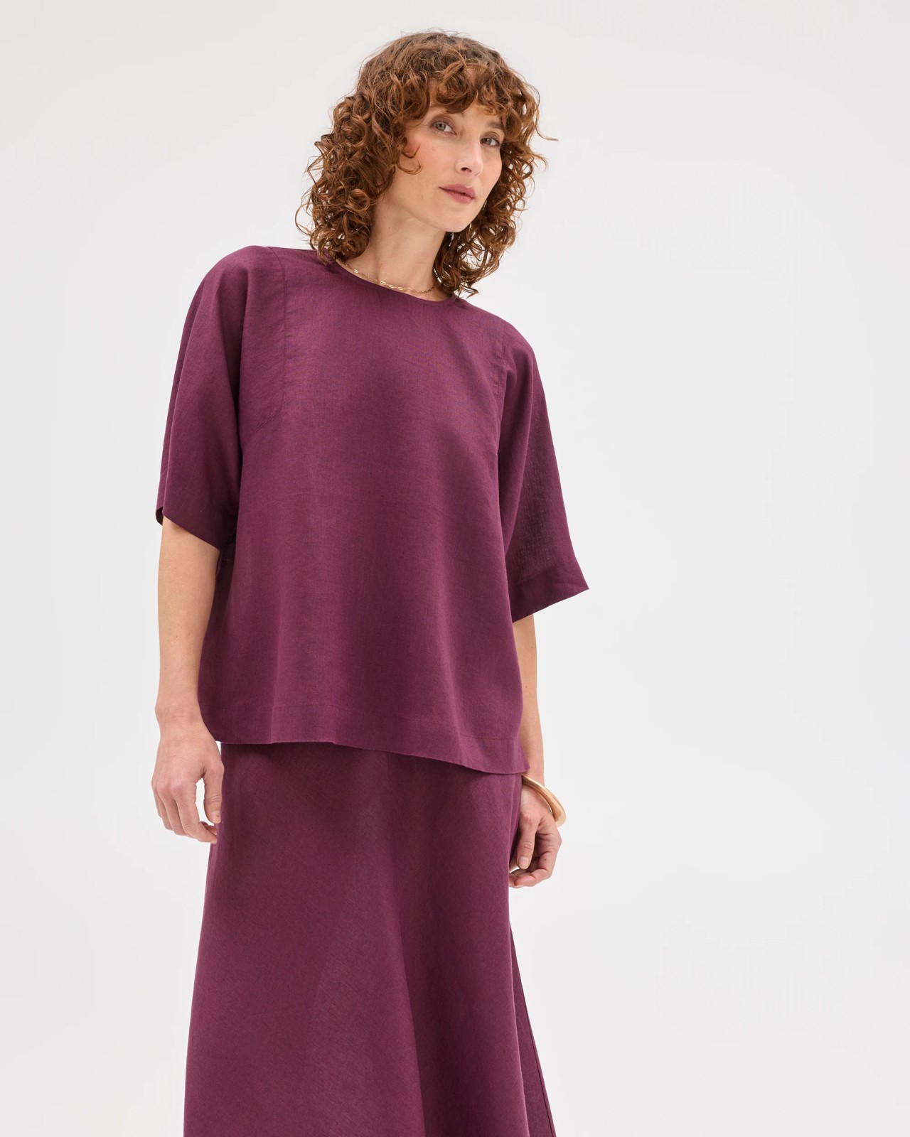 European Linen Boxy Seamed T-Shirt  - Merlot 4 of 6