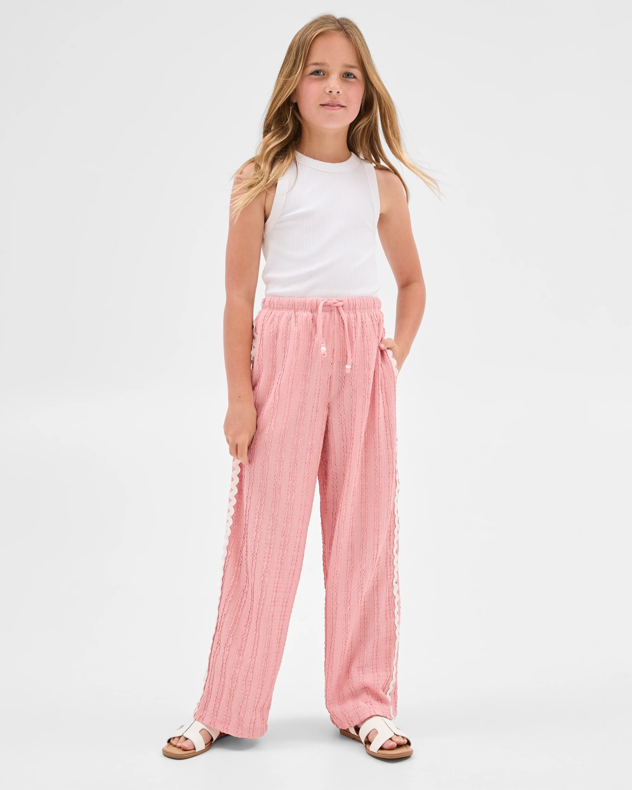 320_71833729_2+320T7183