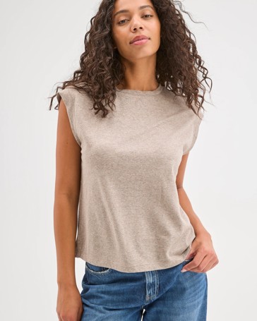 European Linen Blend Muscle T-Shirt