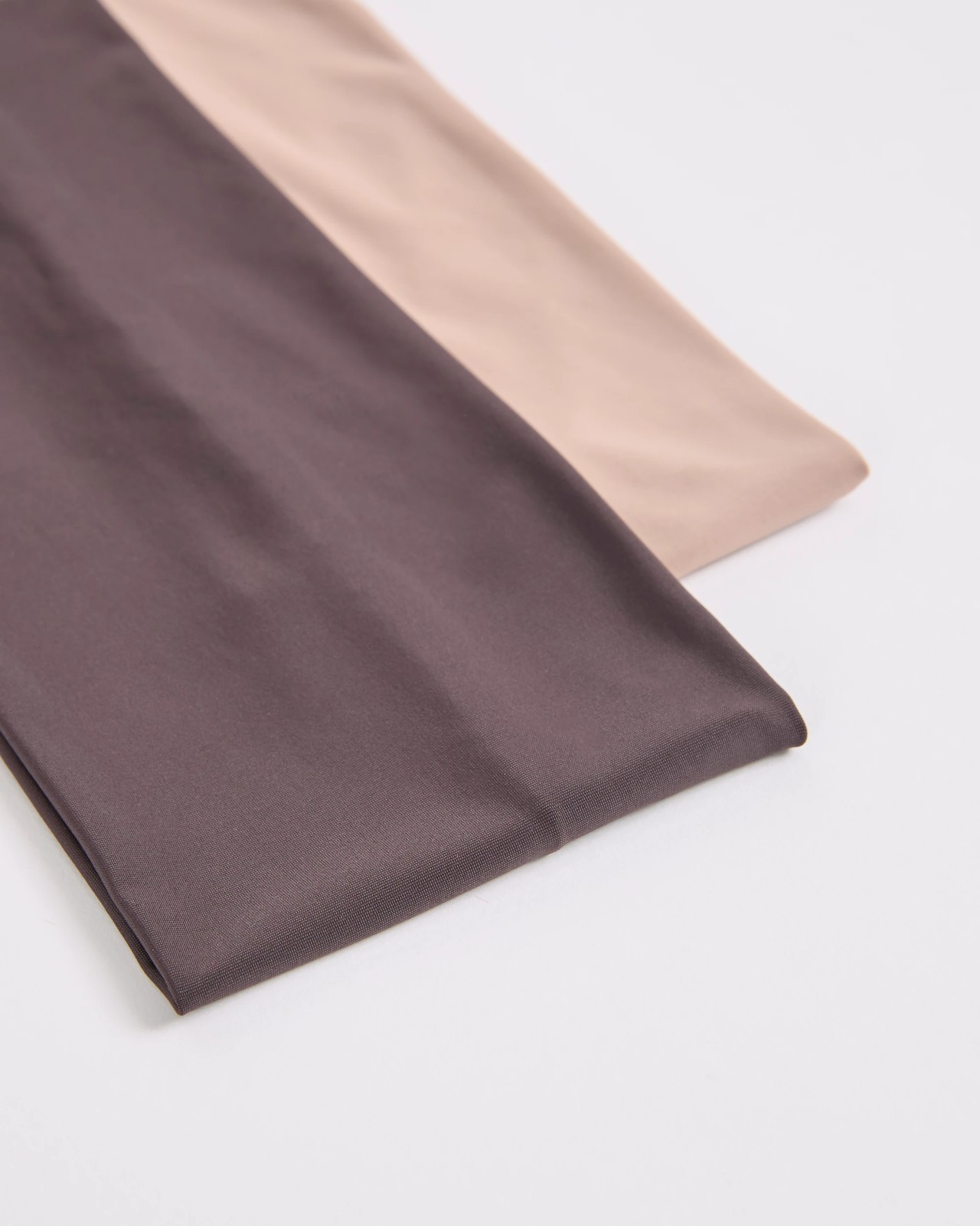 2 Pack Active Stretch Headbands - Chocolate and Latte 3 of 3