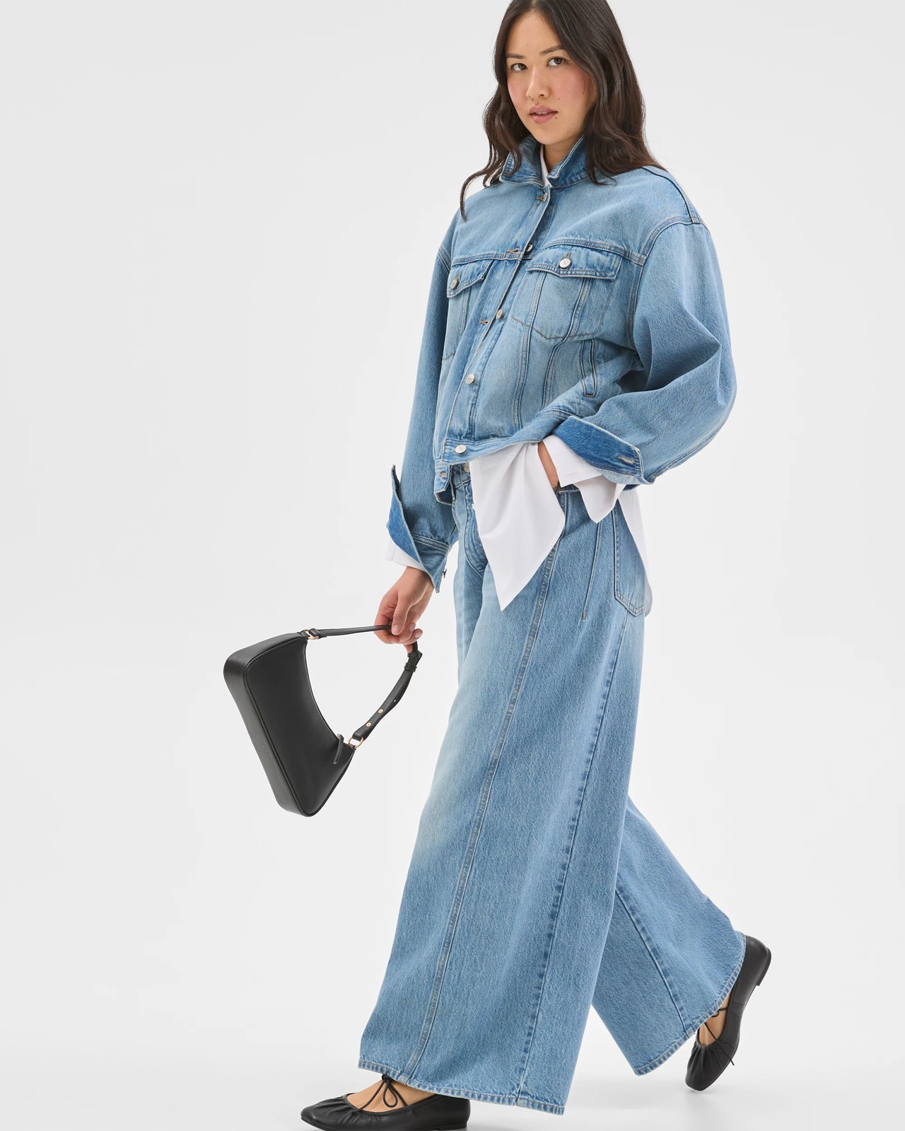 Panelled Slouch Denim Jeans 2 of 5