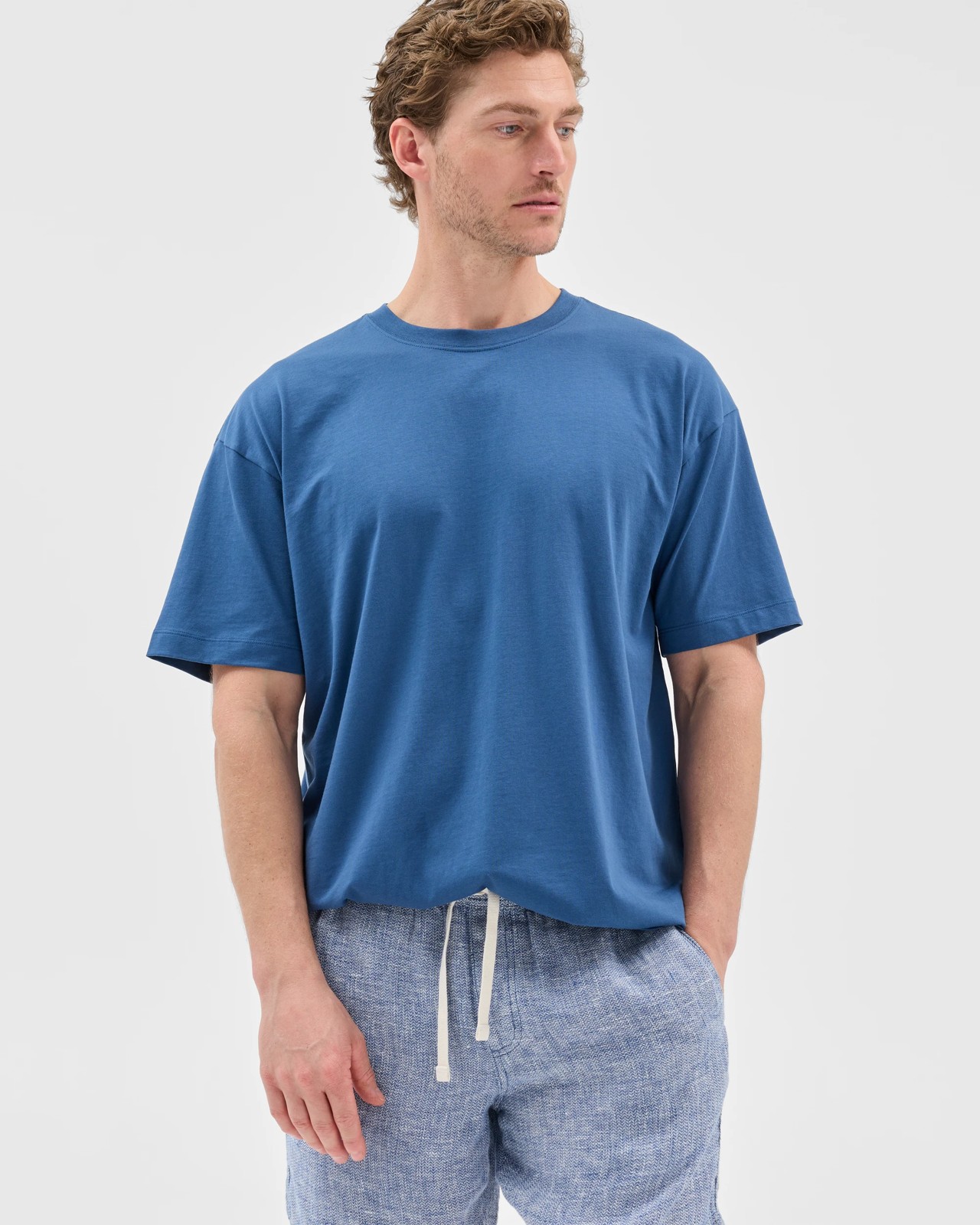 European Linen Elastic Waist Shorts - Horizon Blue 2 of 5