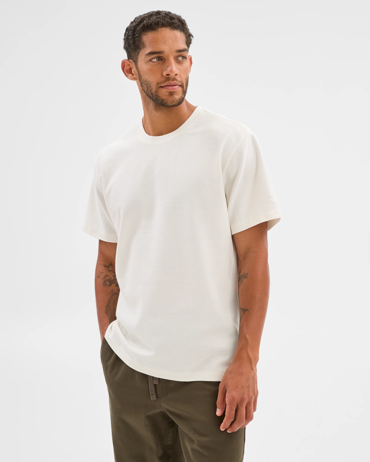 415_71998930_3+415T7199