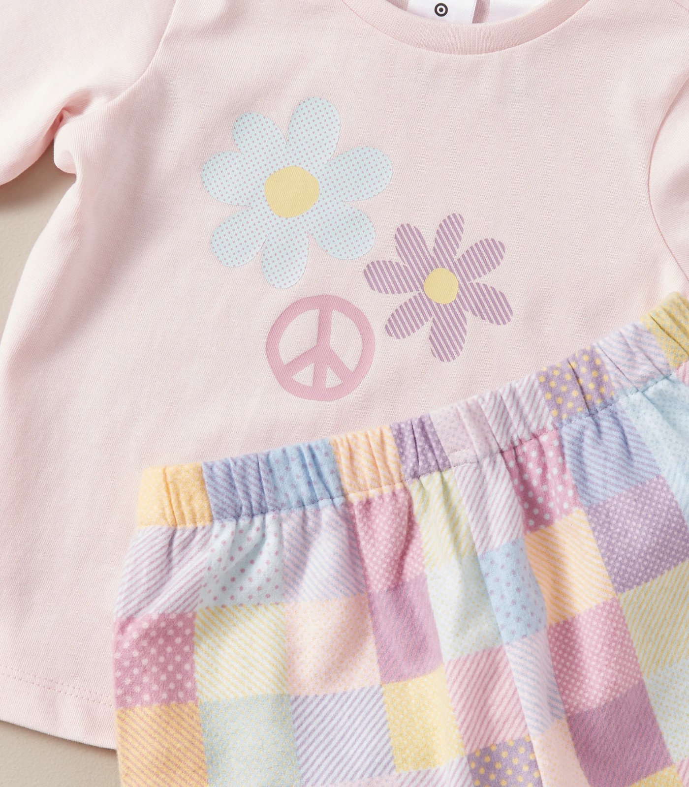 370_67565306_2+237B4D