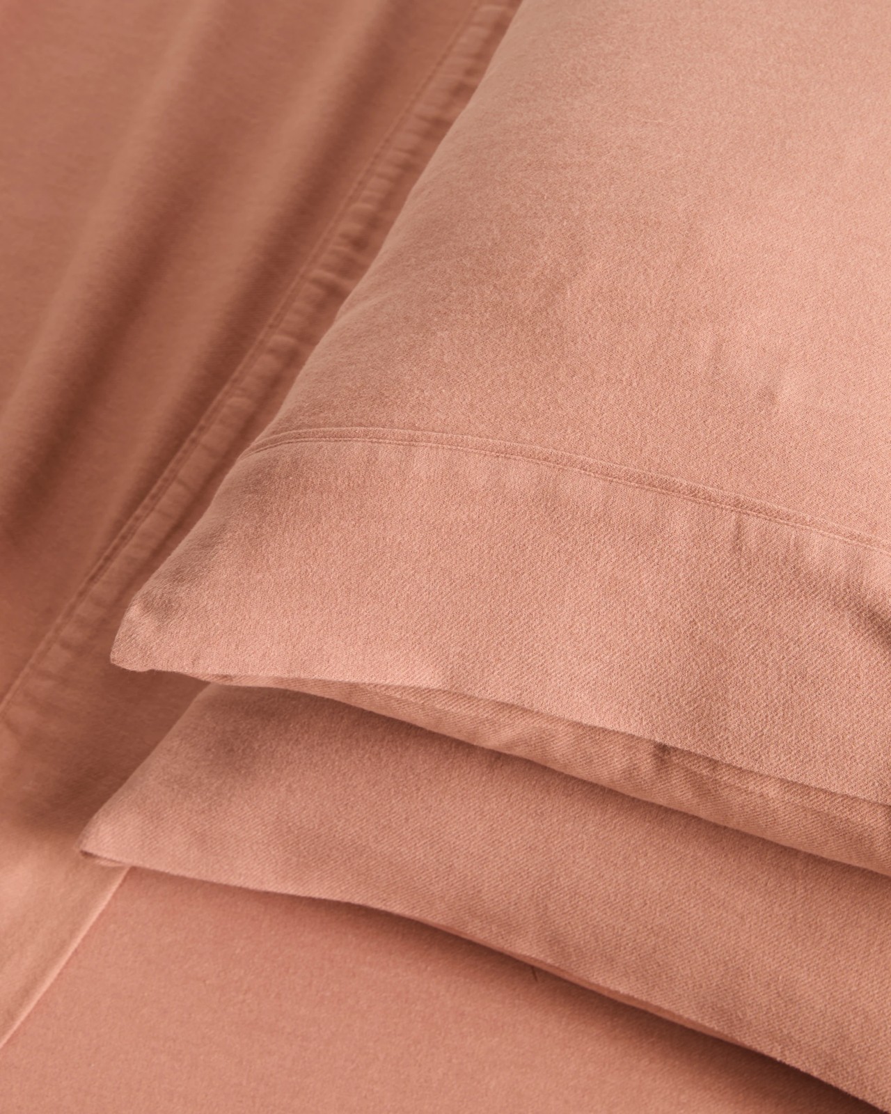 500 - BED LINEN_72330715_2+500 - BED LINENT7233