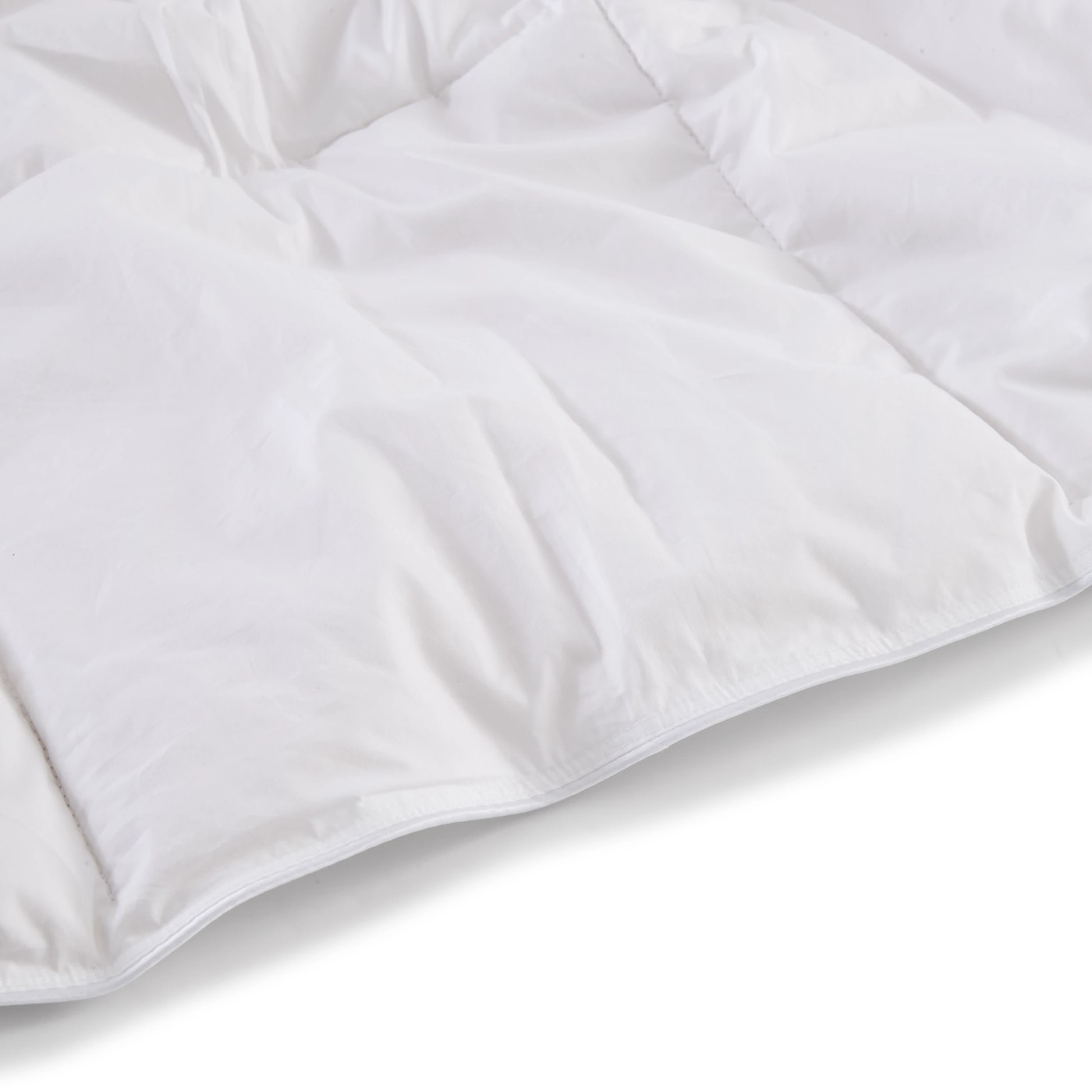 Anko Touch of Silk Quilt - Queen Bed - White 5 of 5