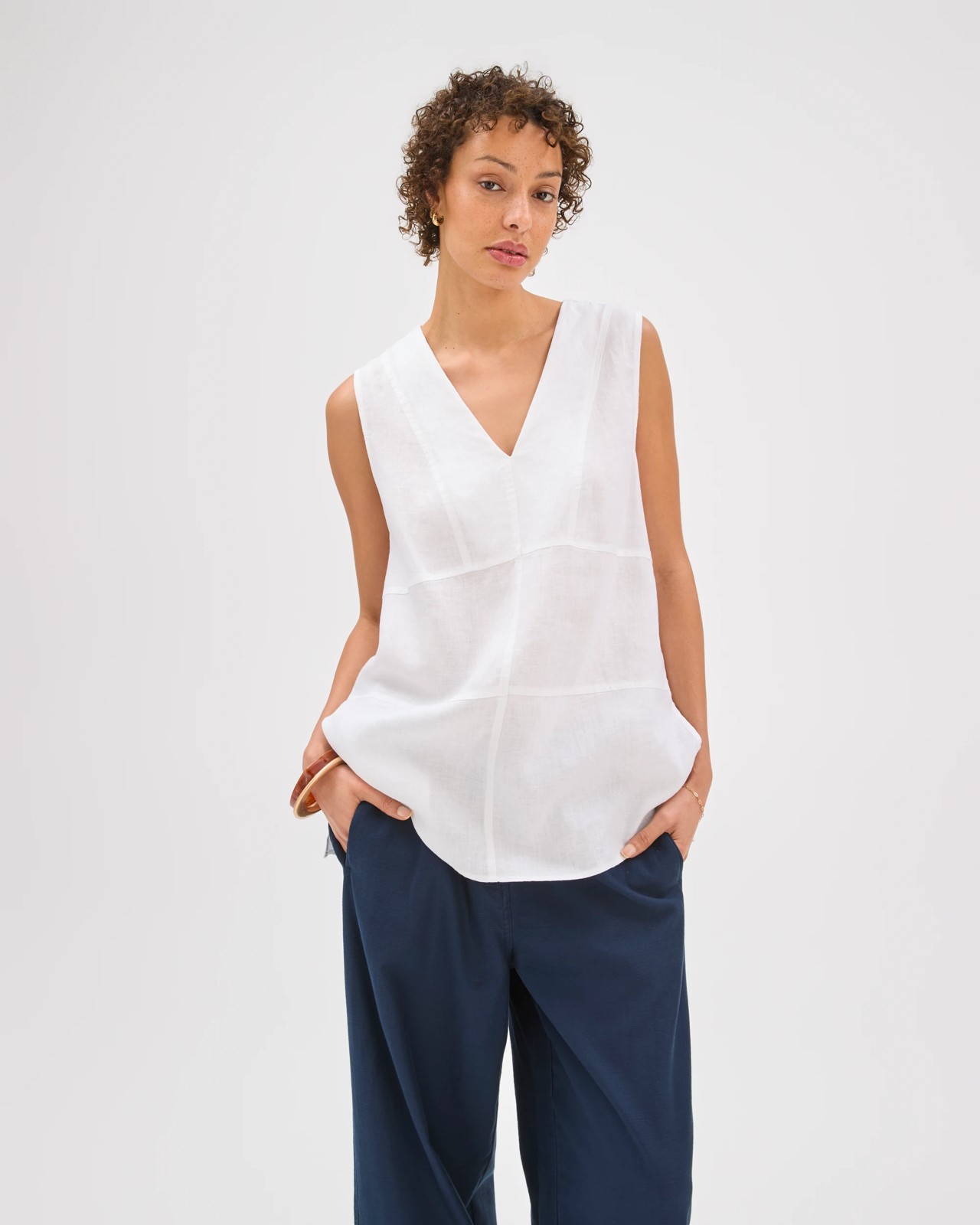 European Linen Sleeveless Tunic - White 3 of 6