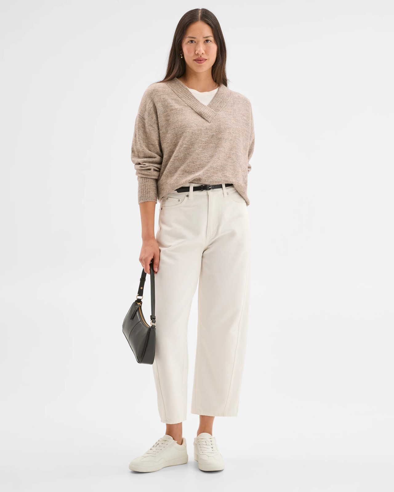 Lightweight Lofty V-Neck Sweater - Taupe Marle 2 of 5