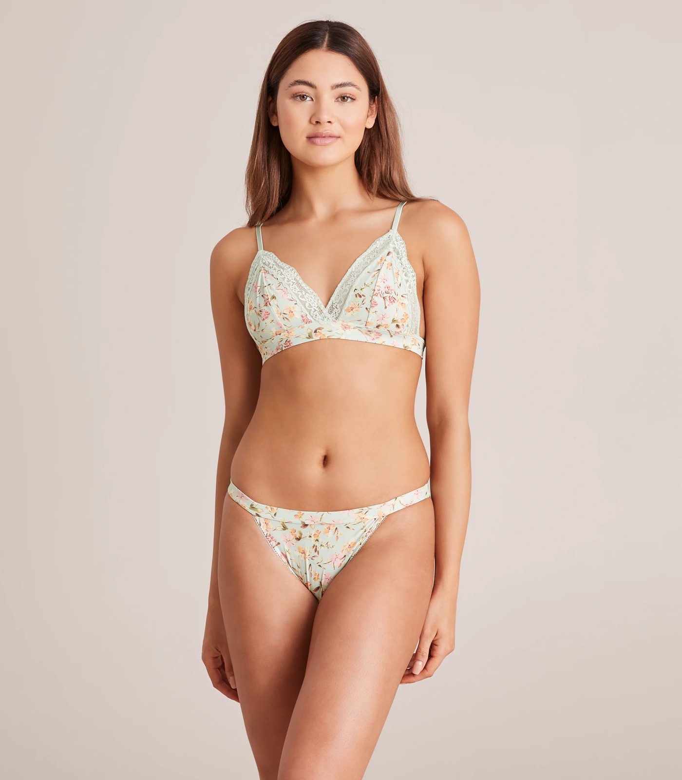 Lily Loves Triangle Bralette; Style: X52037P