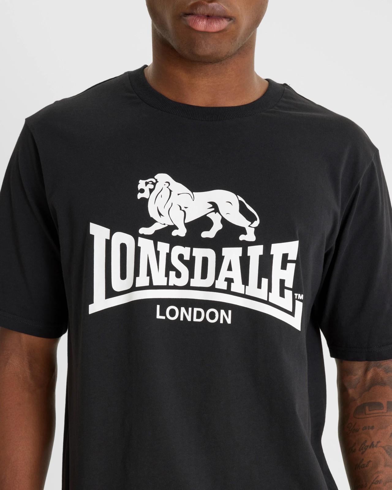 Lonsdale London Logo Short Sleeve T-Shirt 3 of 6