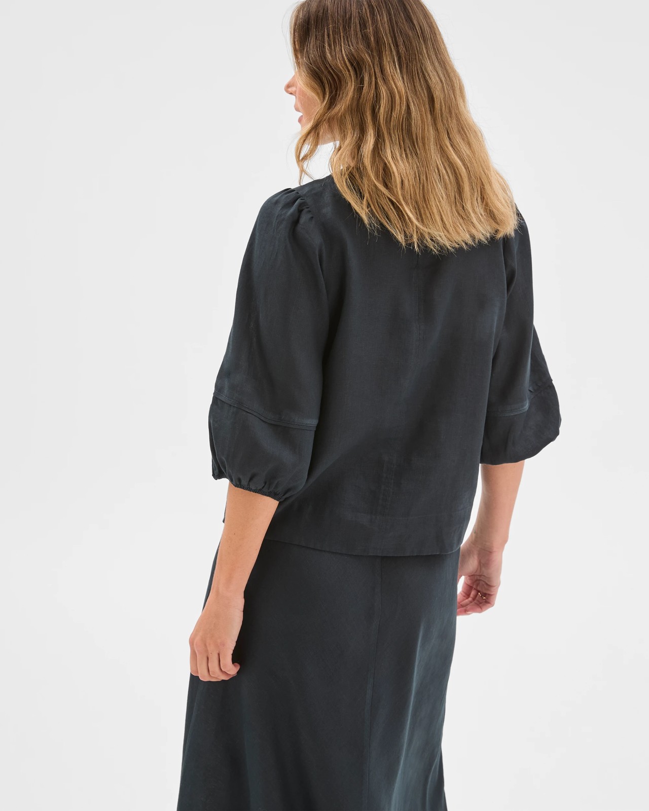 European Linen Femme Popover Blouse - Black 6 of 6