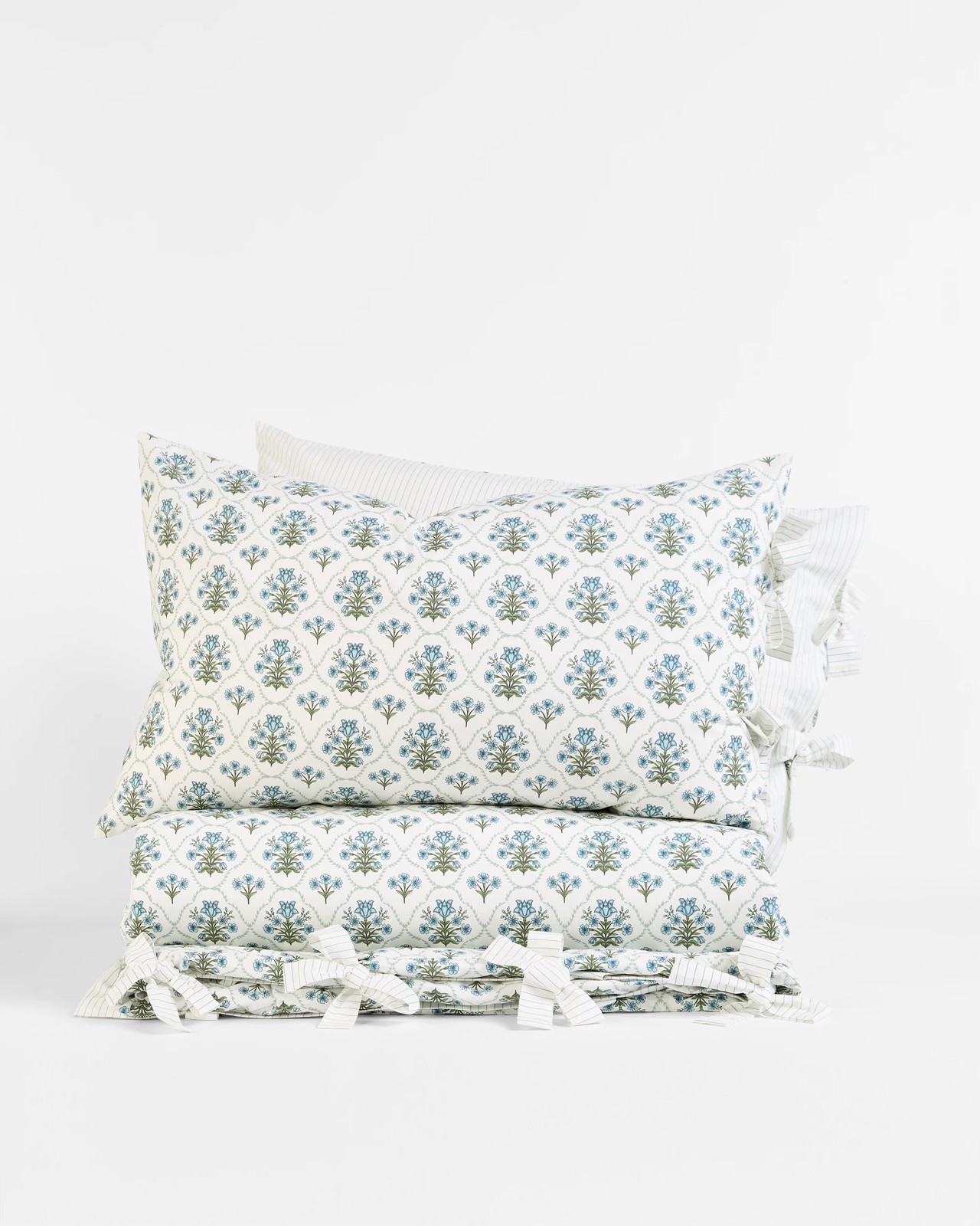 500_72057834_8+500T7205