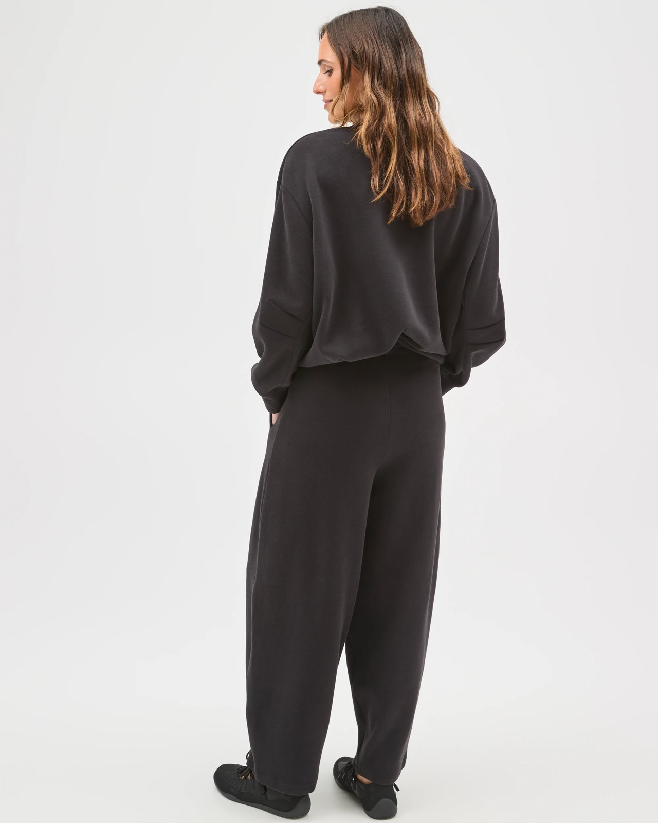 Active Australian Cotton Blend Sueded Rib Barrel Leg Pants - Black 6 of 6