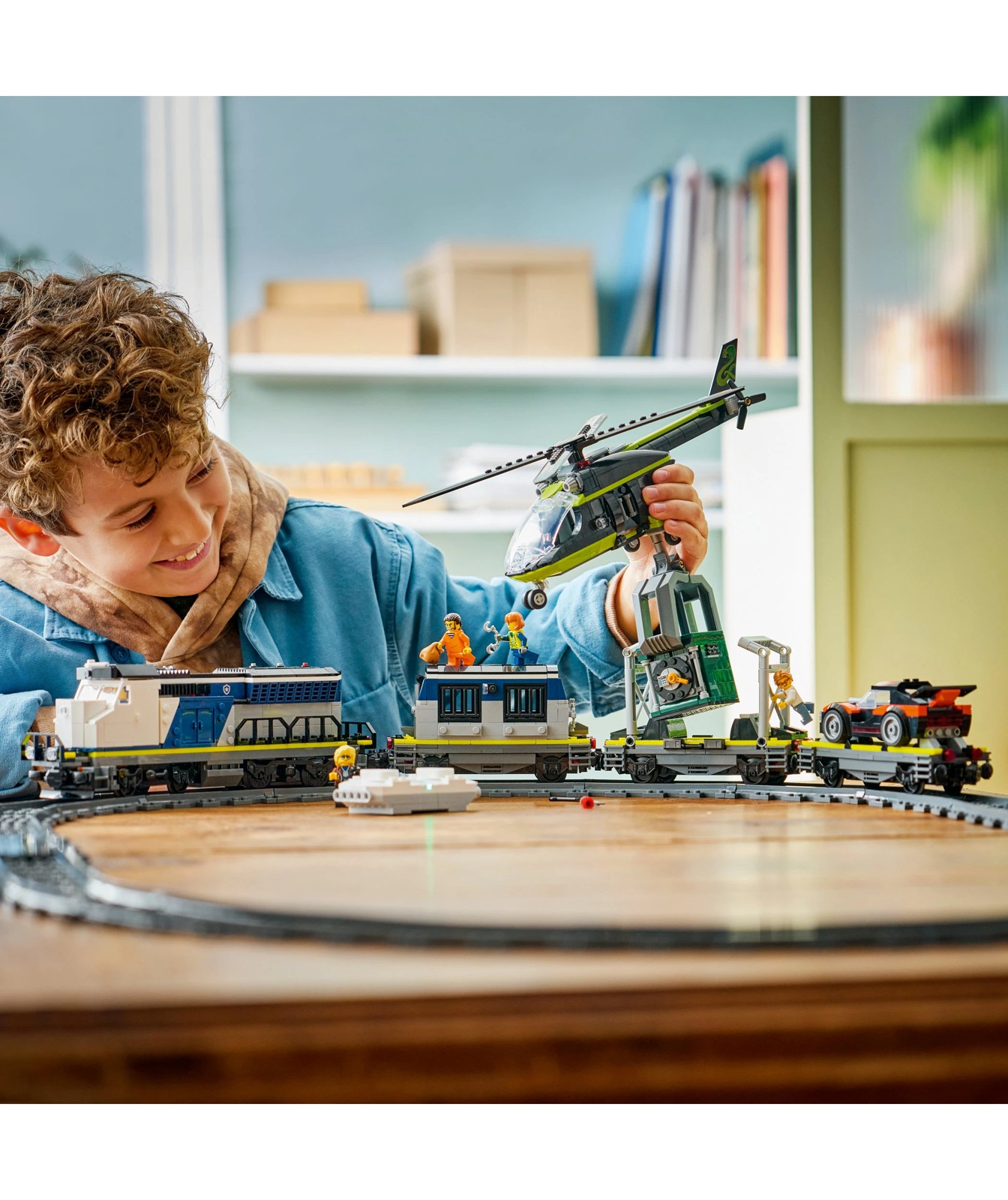 LEGO® City Police Train Heist 60508 6 of 6