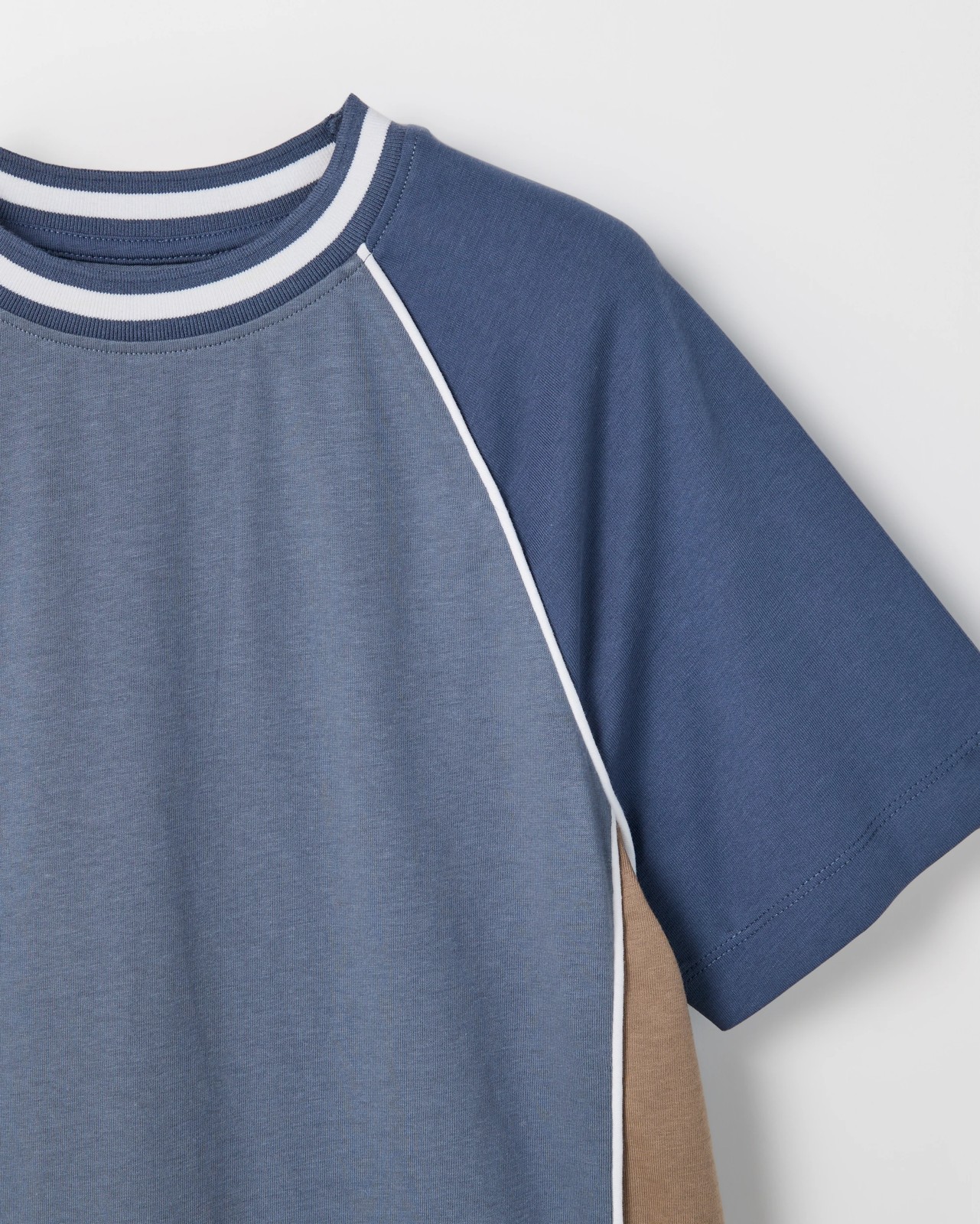 Australian Cotton Raglan Sleeve Spliced T-Shirt - Blue 6 of 6