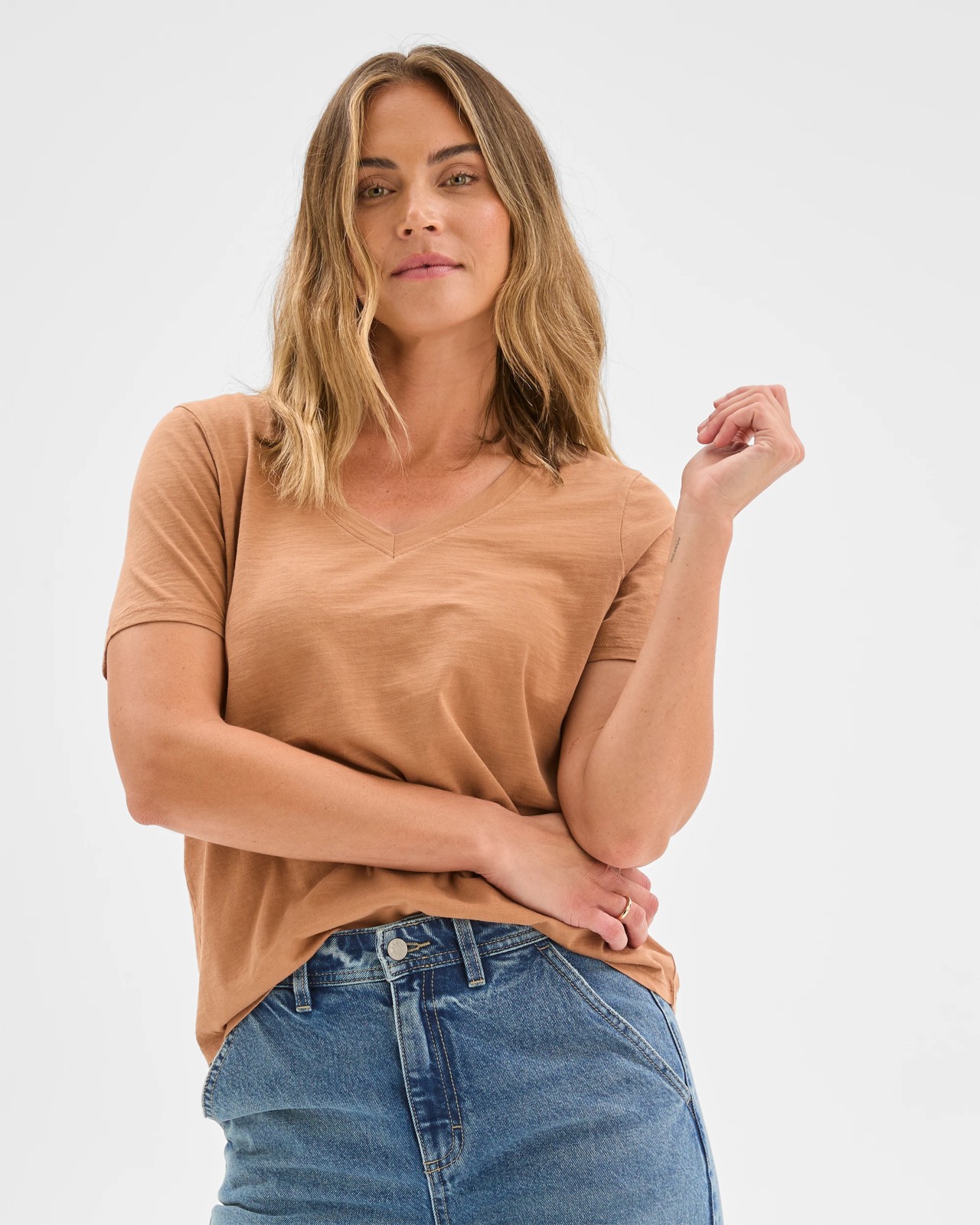Australian Cotton Slub Relaxed V-Neck T-Shirt - Cocoa Brown 4 of 5