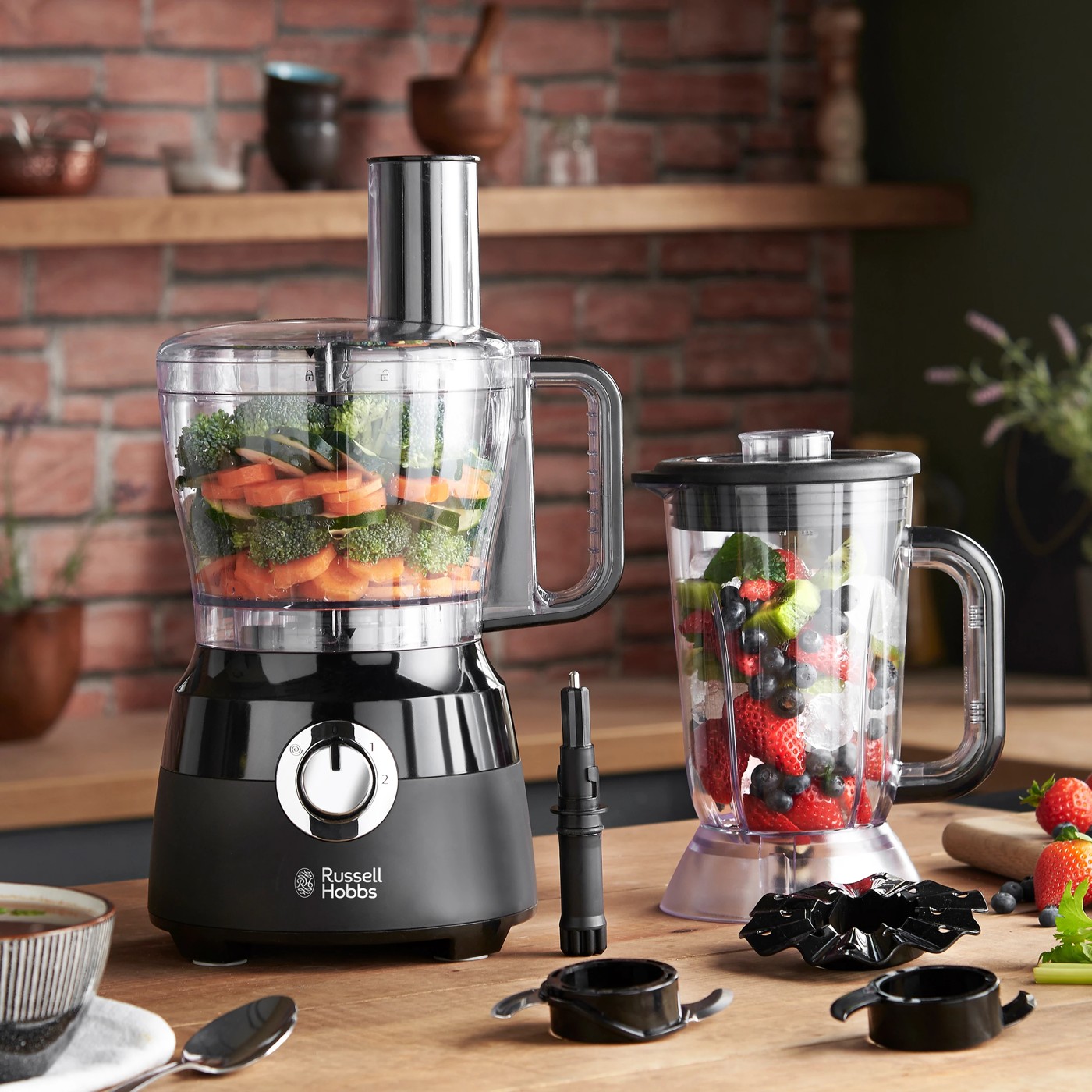 Russell Hobbs Desire Matte Black Food Processor 6 of 6