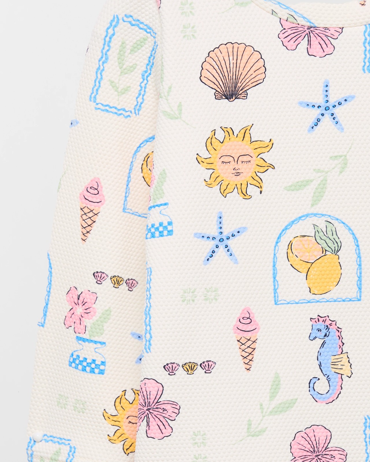 355_71462189_2+355T7146