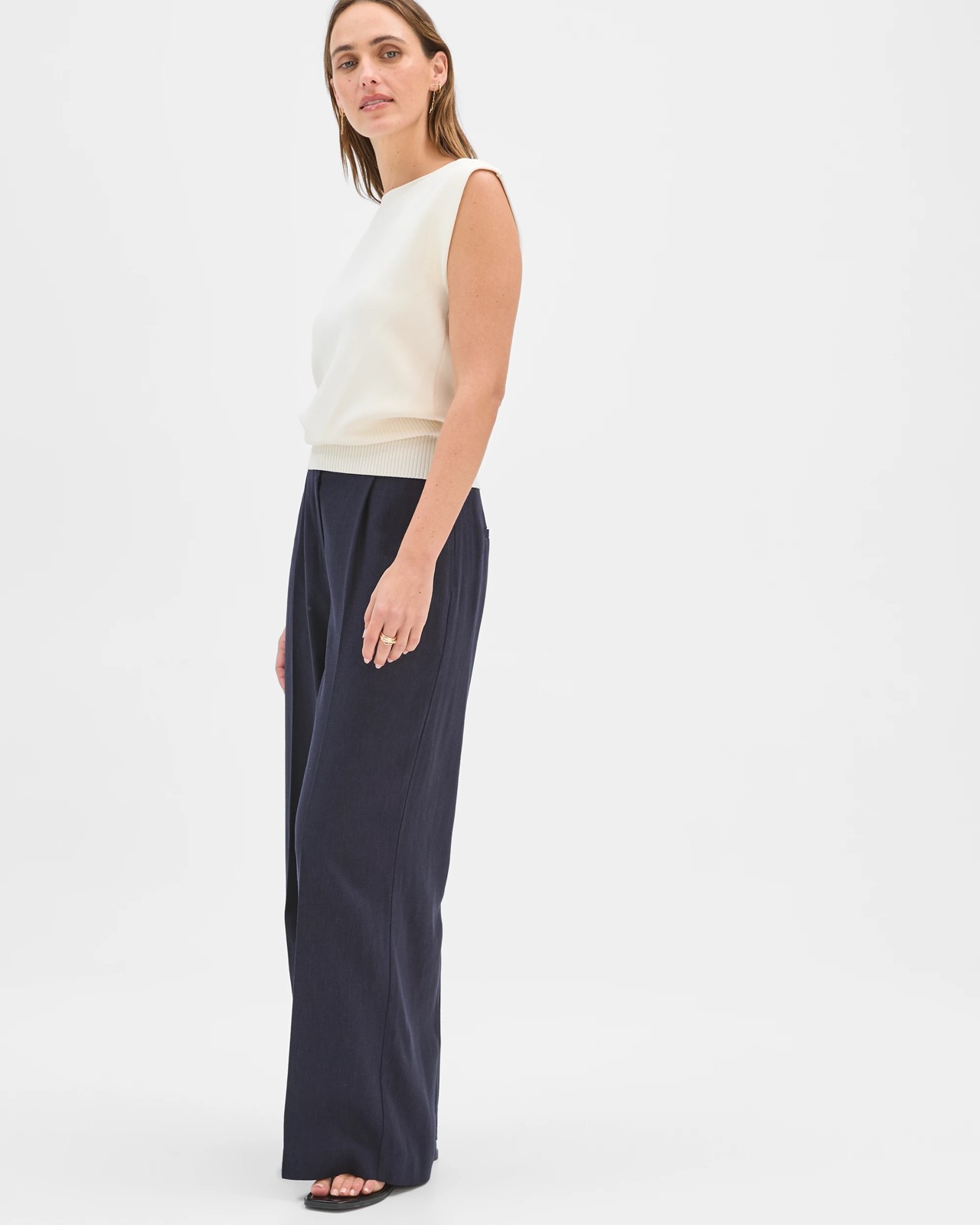 Preview Tailored Wide Leg Pants - Ink Navy 3 of 5