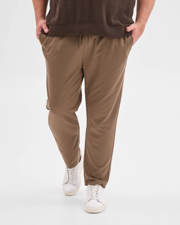 Plus Size Textured Trackpants