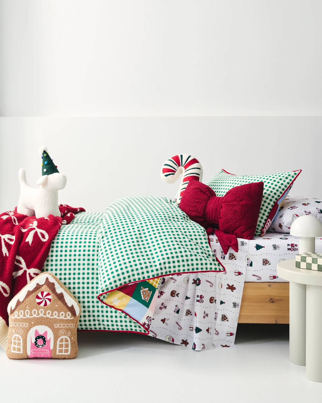 Christmas Printed Patchwork Quilt Cover Set 5 of 6