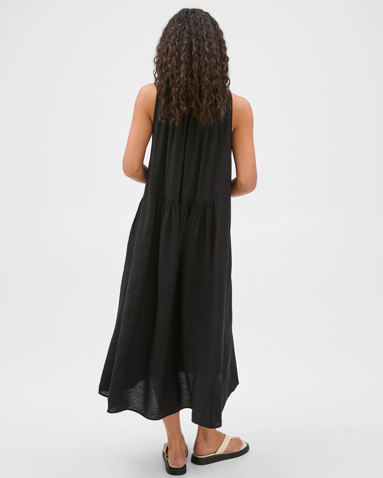 Resort Sleeveless Gathered Neck Midi Dress 6 of 6