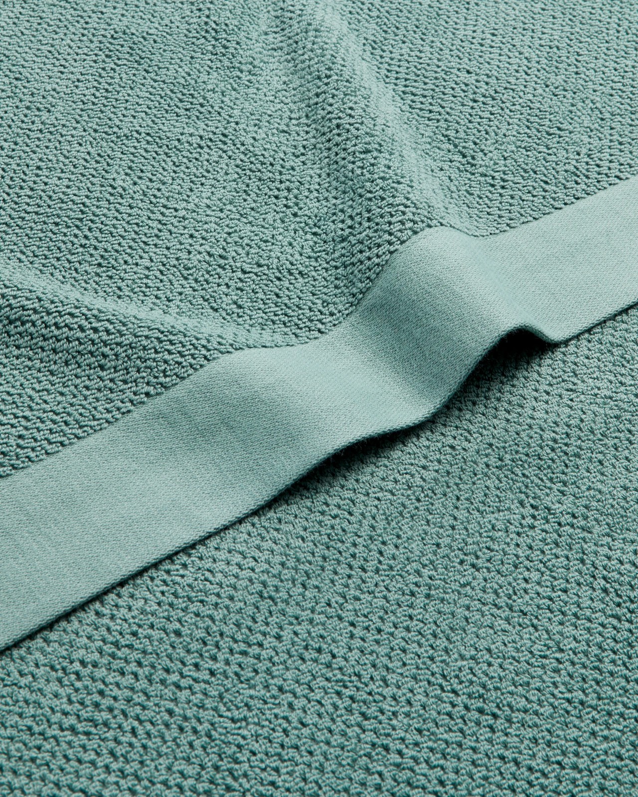 590_69415579_2+282F9D