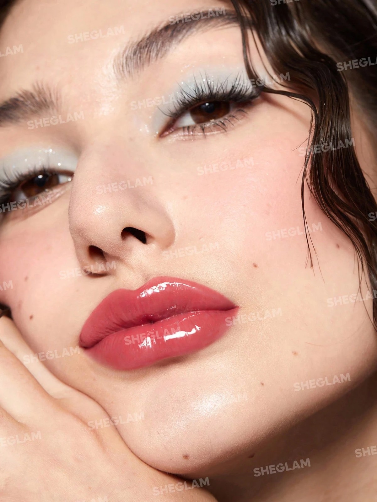 SHEGLAM Pout-Perfect Shine Lip Plumper - First Crush 3 of 6