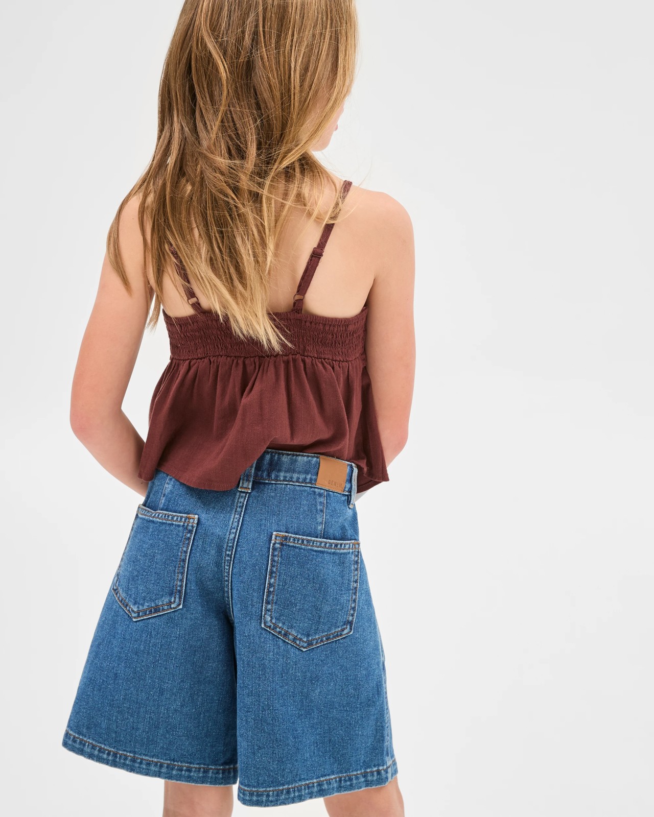 320_71635910_4+320T7163