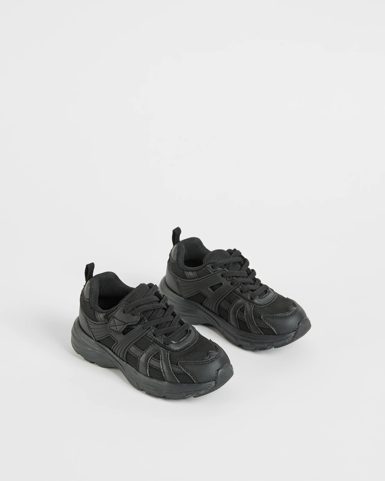 Mesh Runners - Black Mono 2 of 3