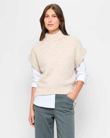 Sleeveless Fluffy Knit Vest