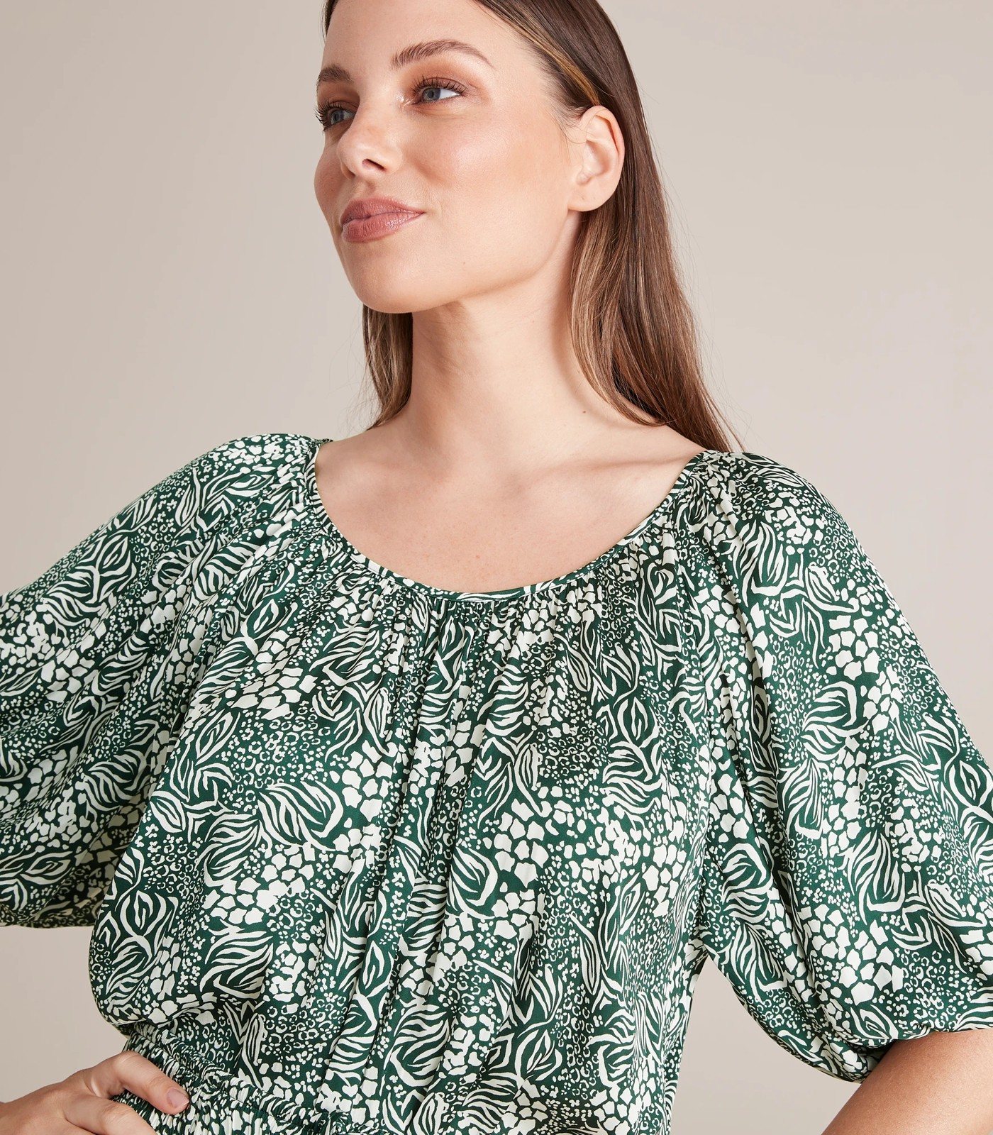 Preview Gathered T-Shirt 5 of 6