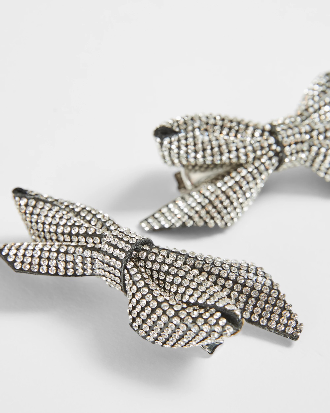 160_71894225_2+160T7189